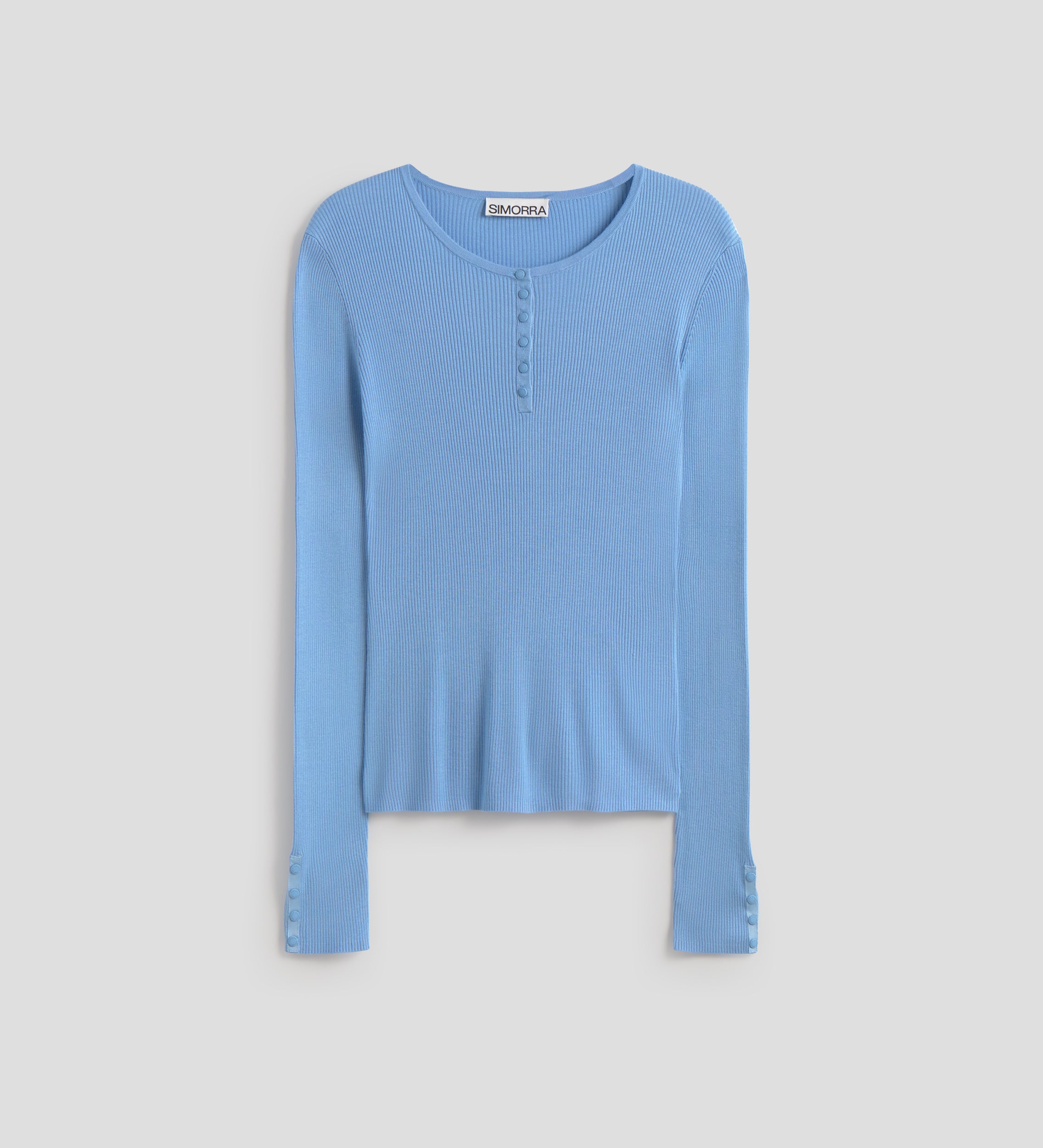 Pull fin boutonné