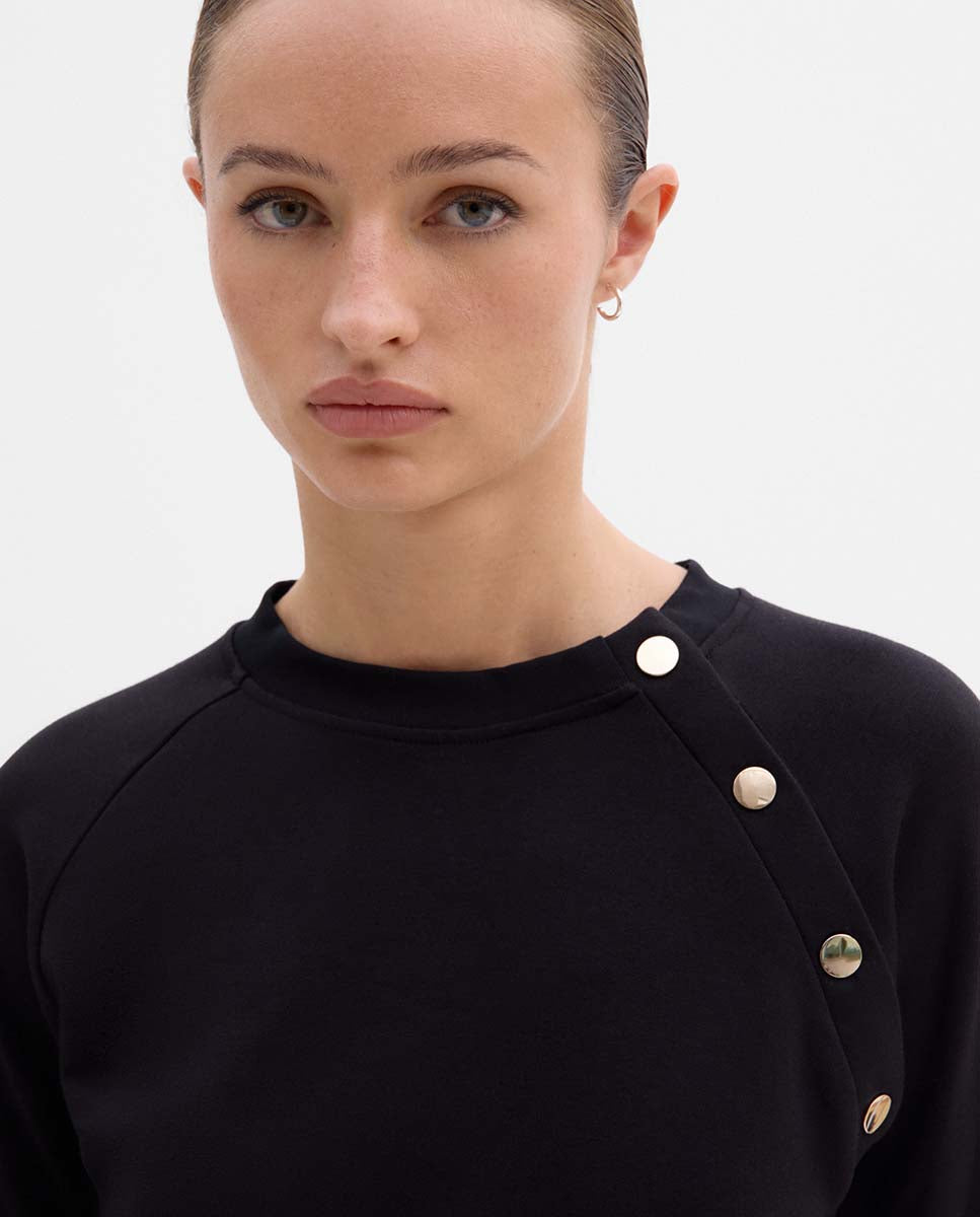 Raglan sleeve buttons shirt