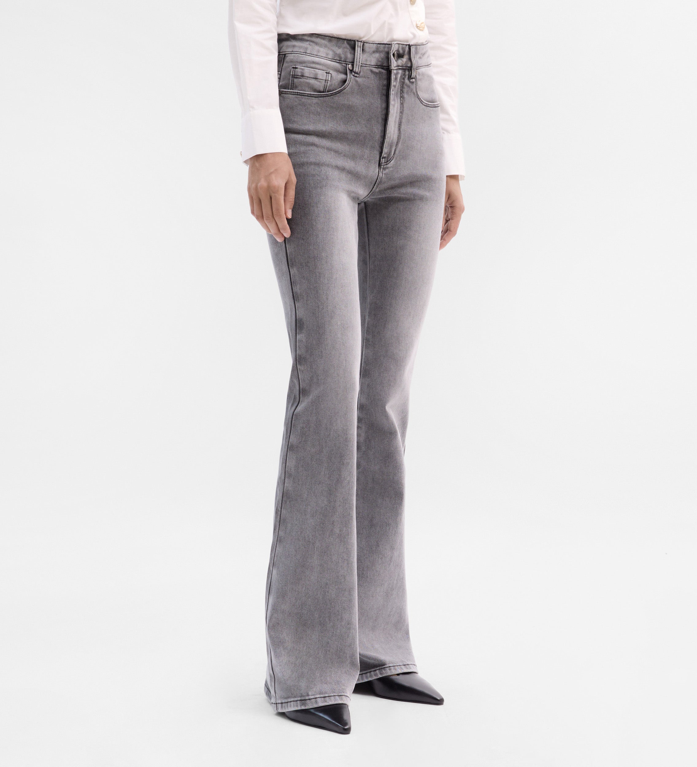 Flared jeans