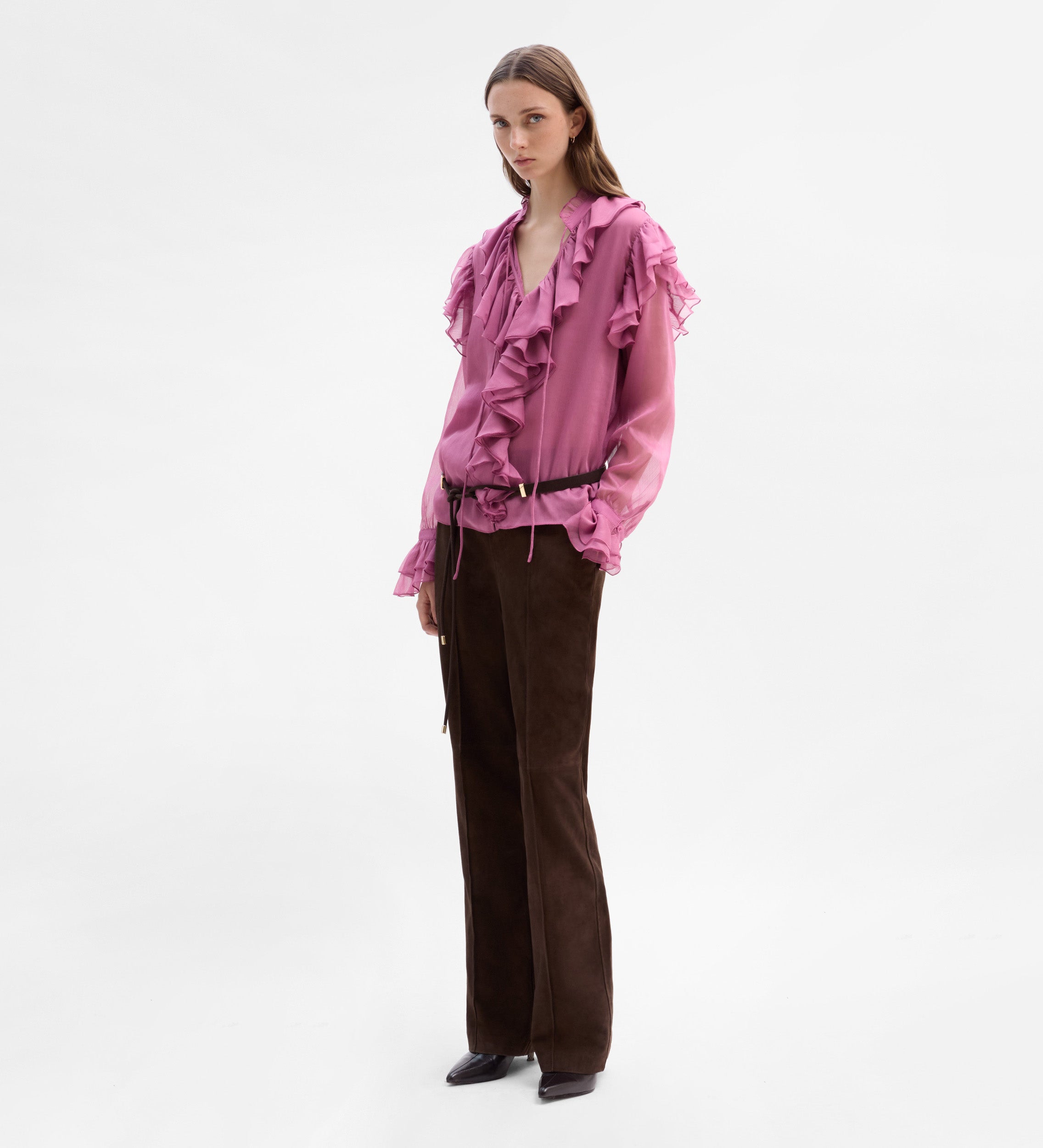 Flowy blouse with ruffles