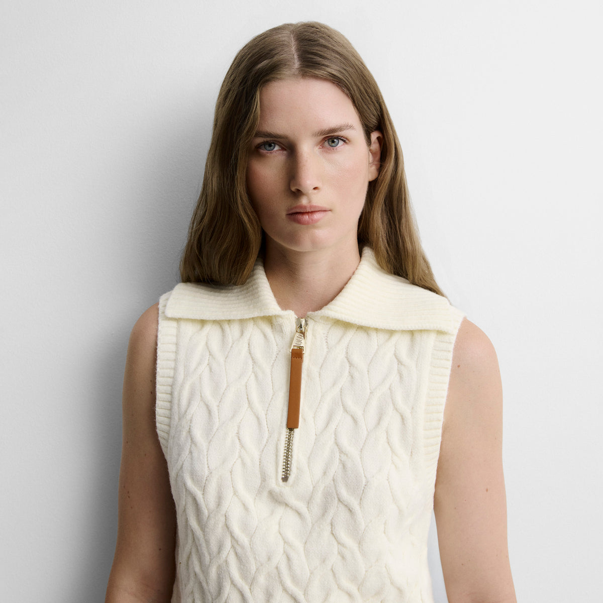 Gilet tricoté tresses