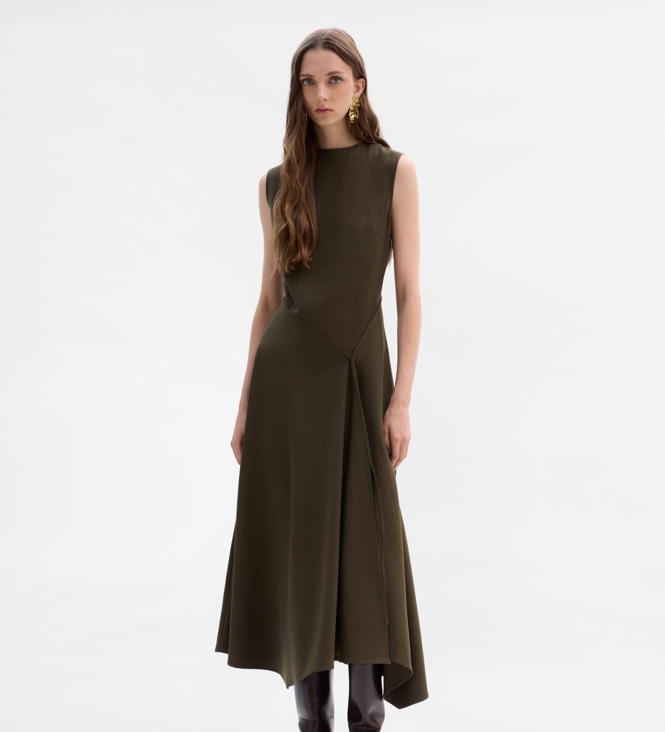 Vestido sisado asimétrico