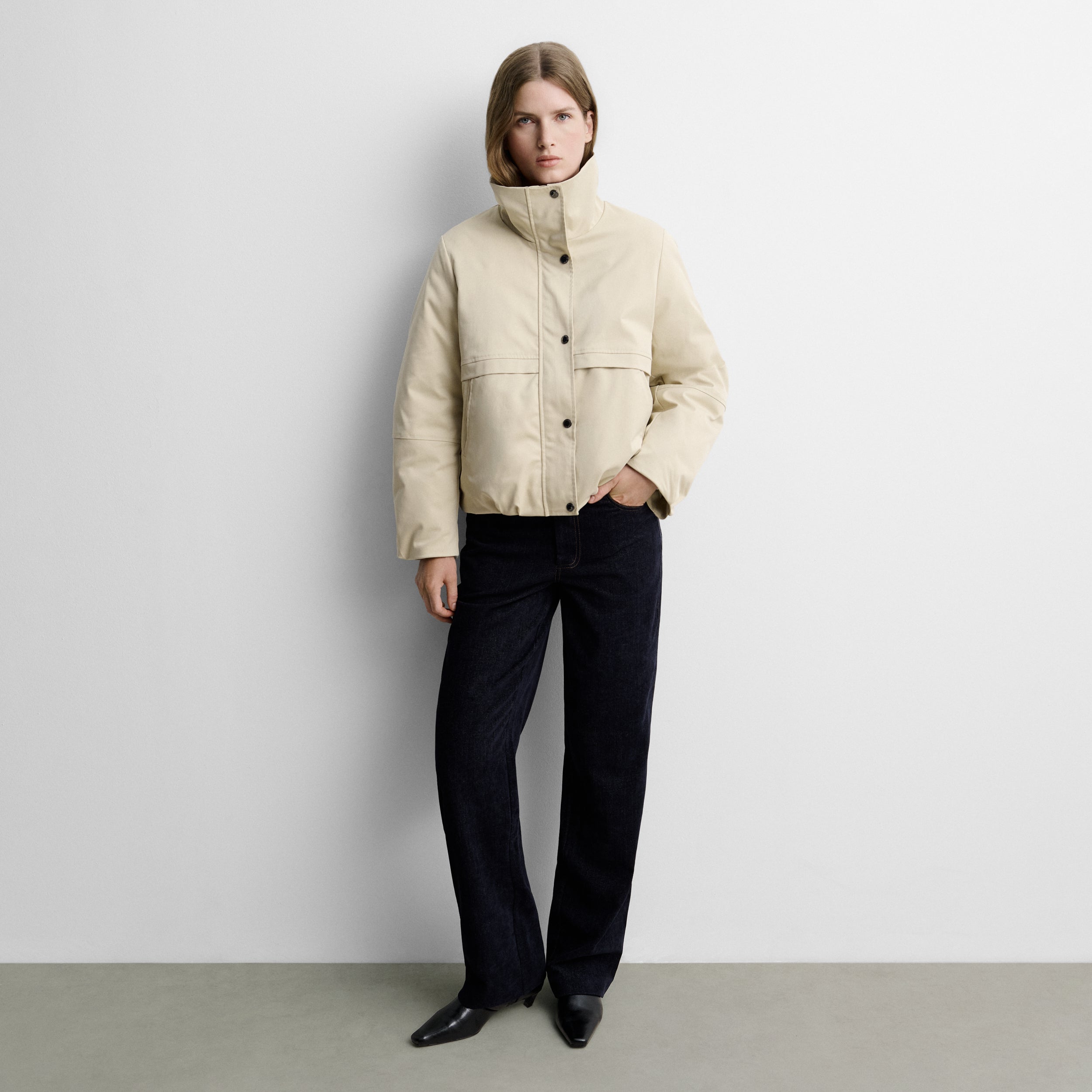 Parka courte à col en fourrure
