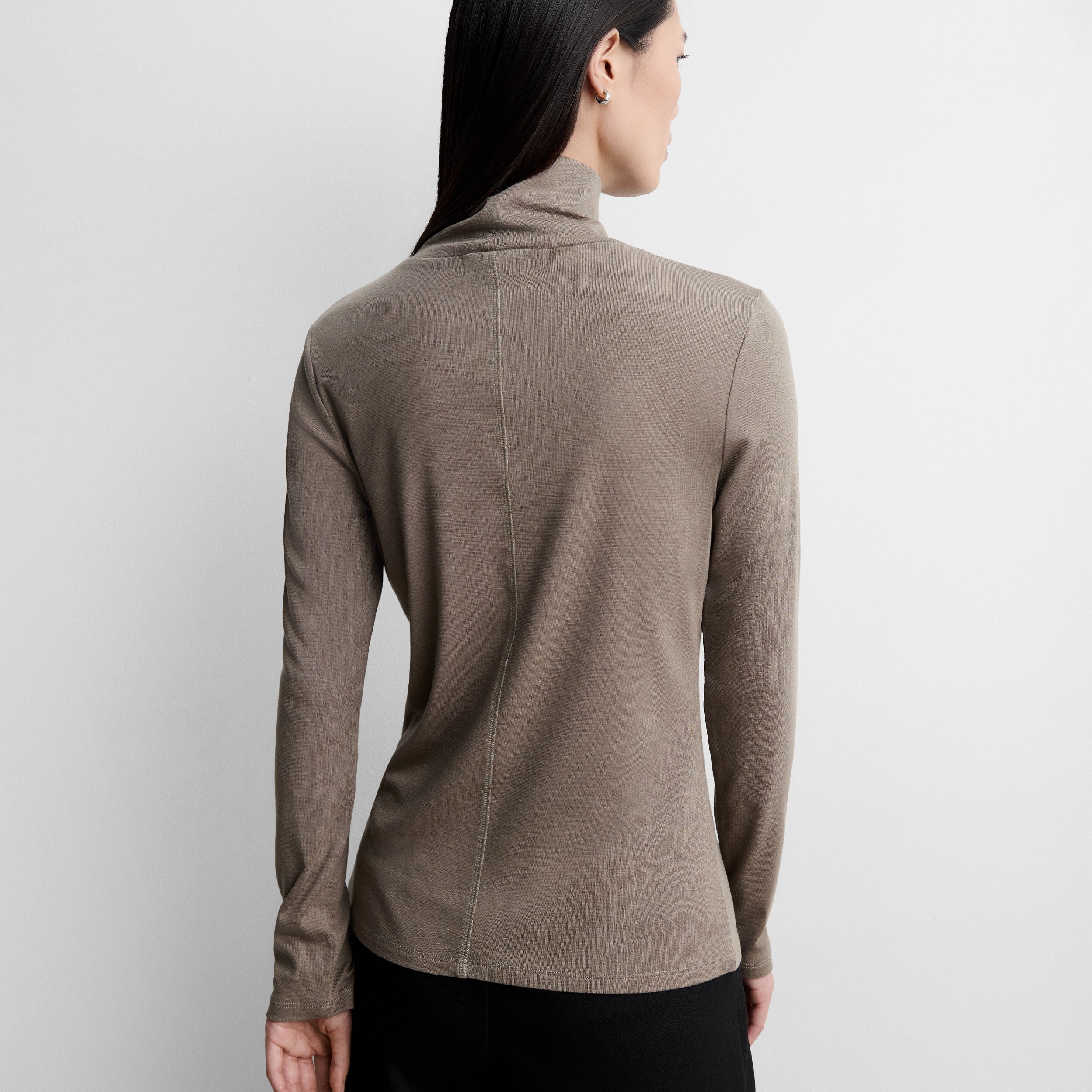 Camiseta cuello alto