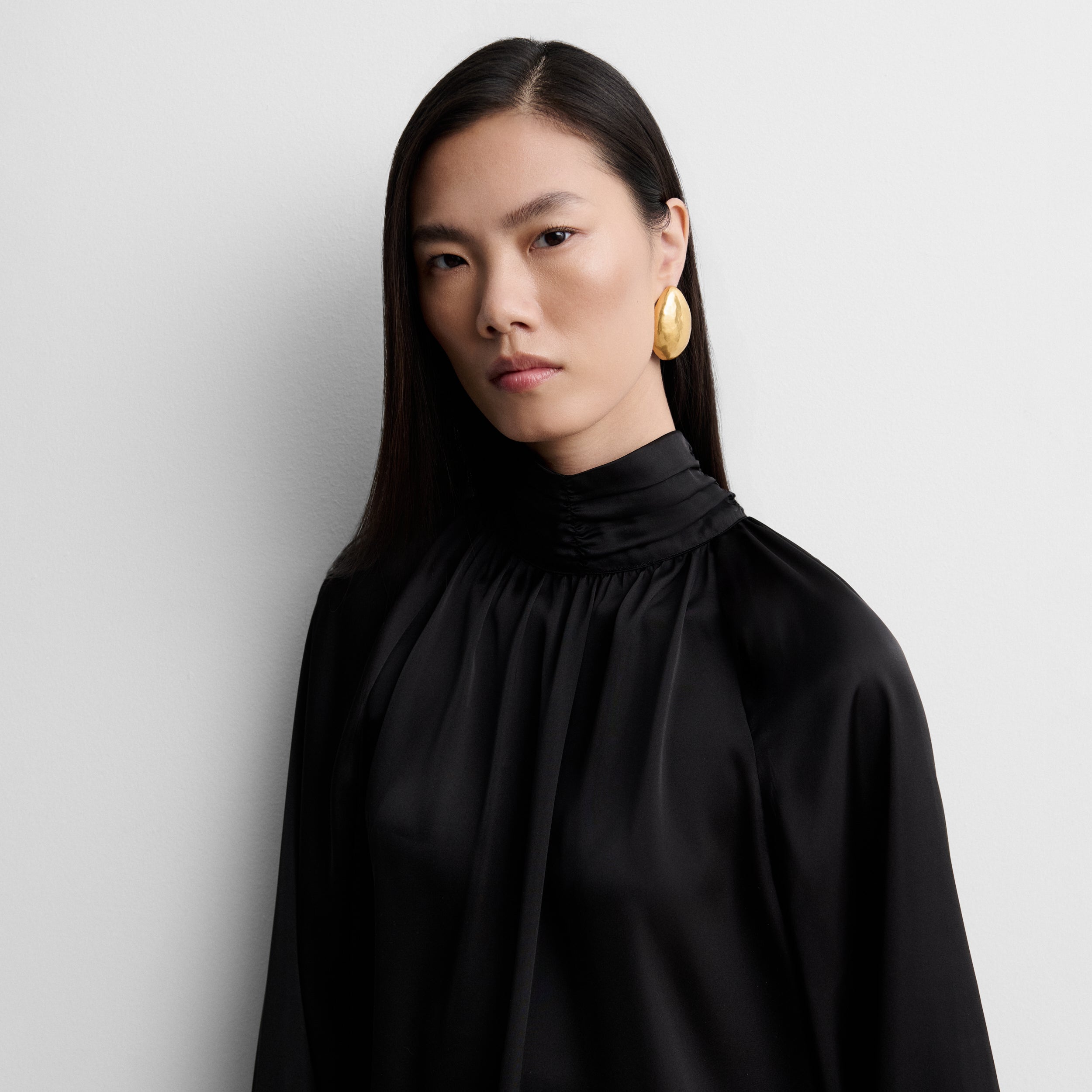 Blusa fluida satinada