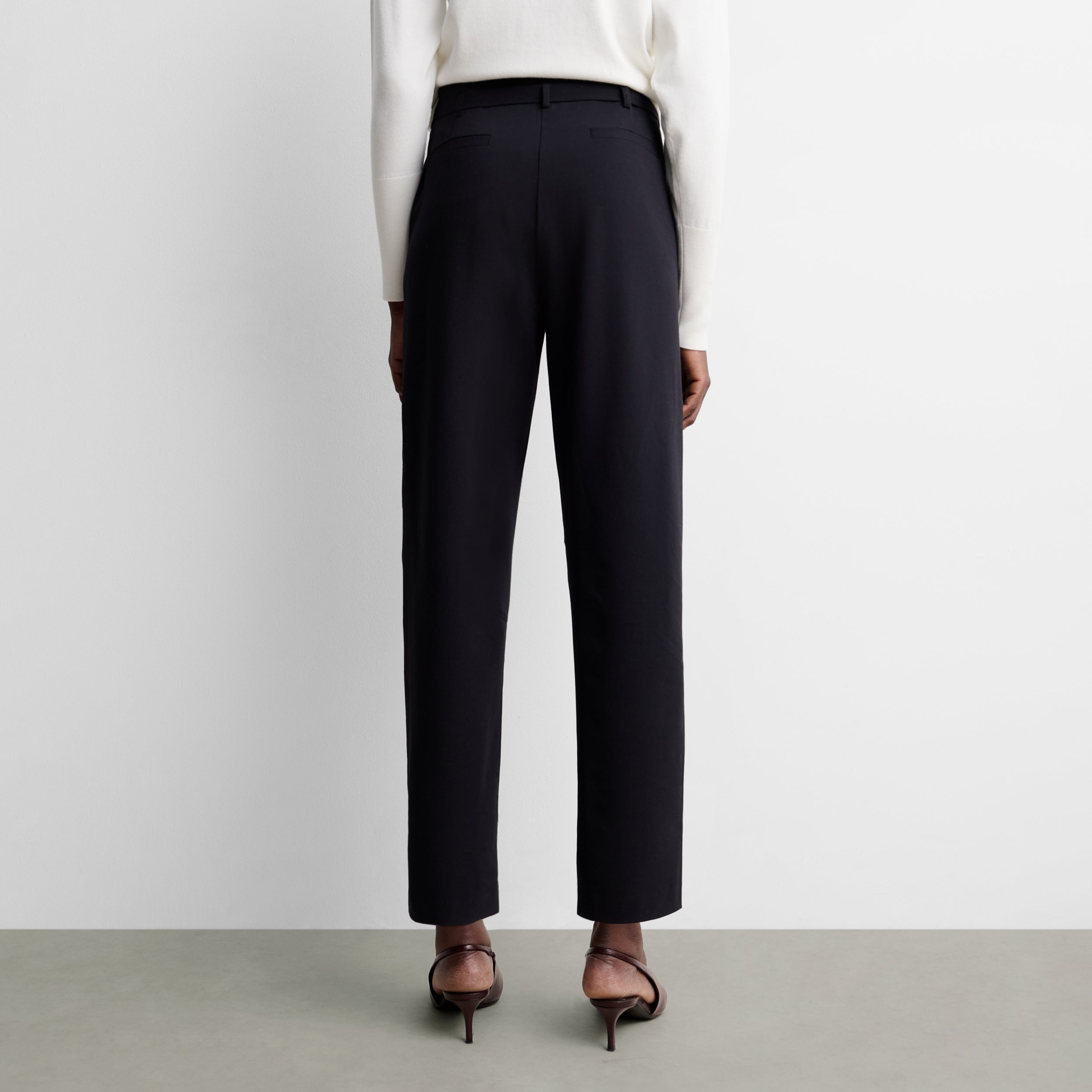 Pantalón recto cinturón