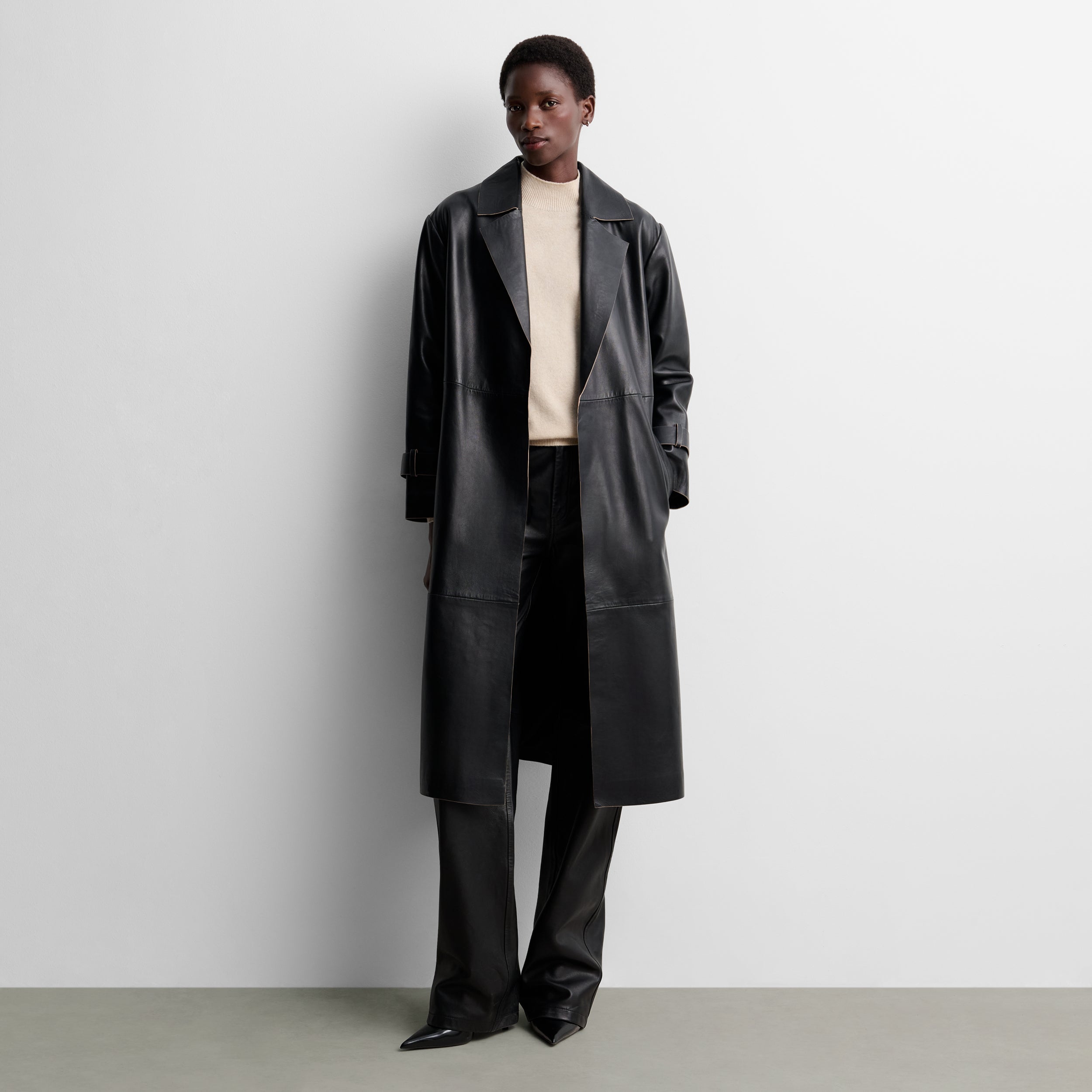 Trench long en similicuir