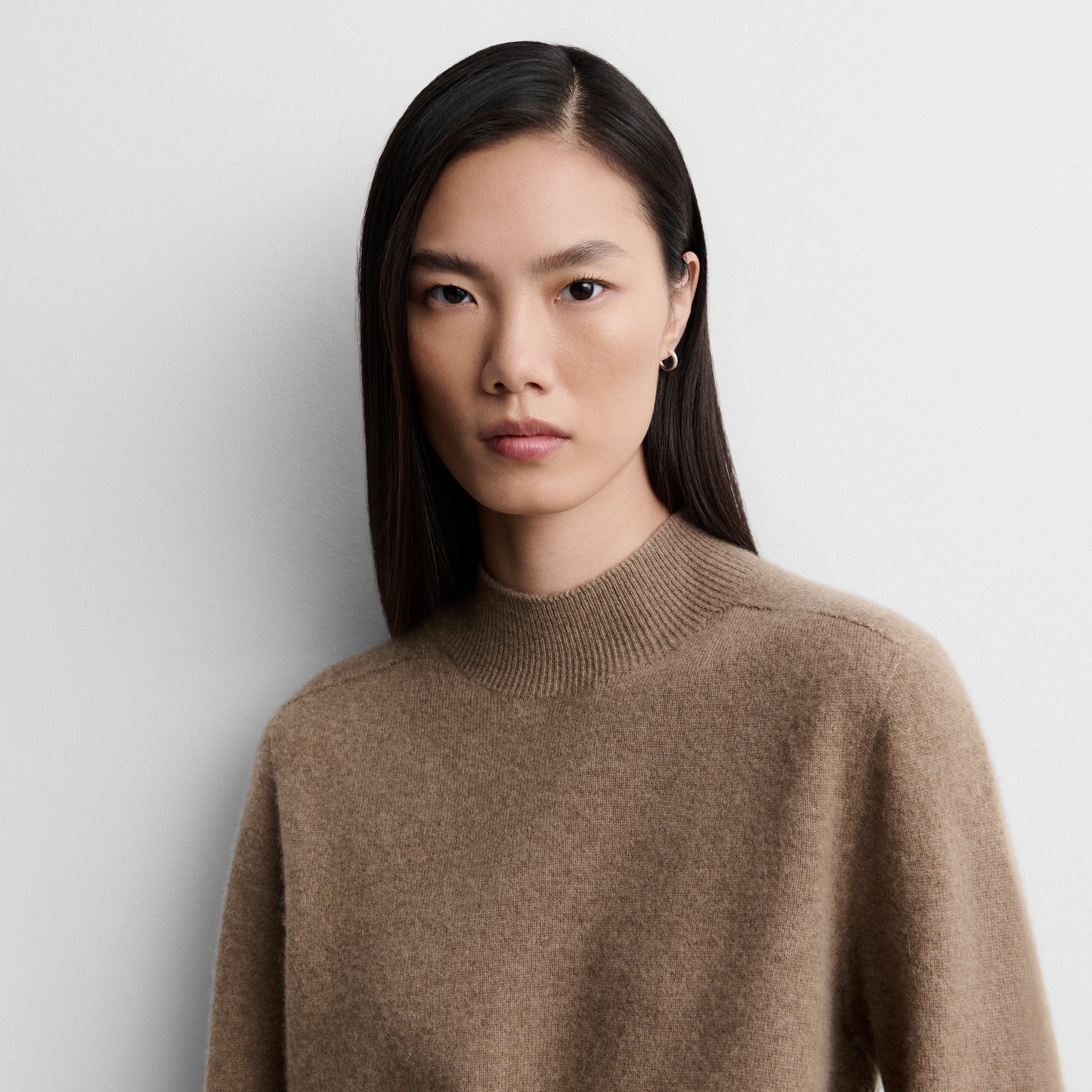 Cashmere knit sweater