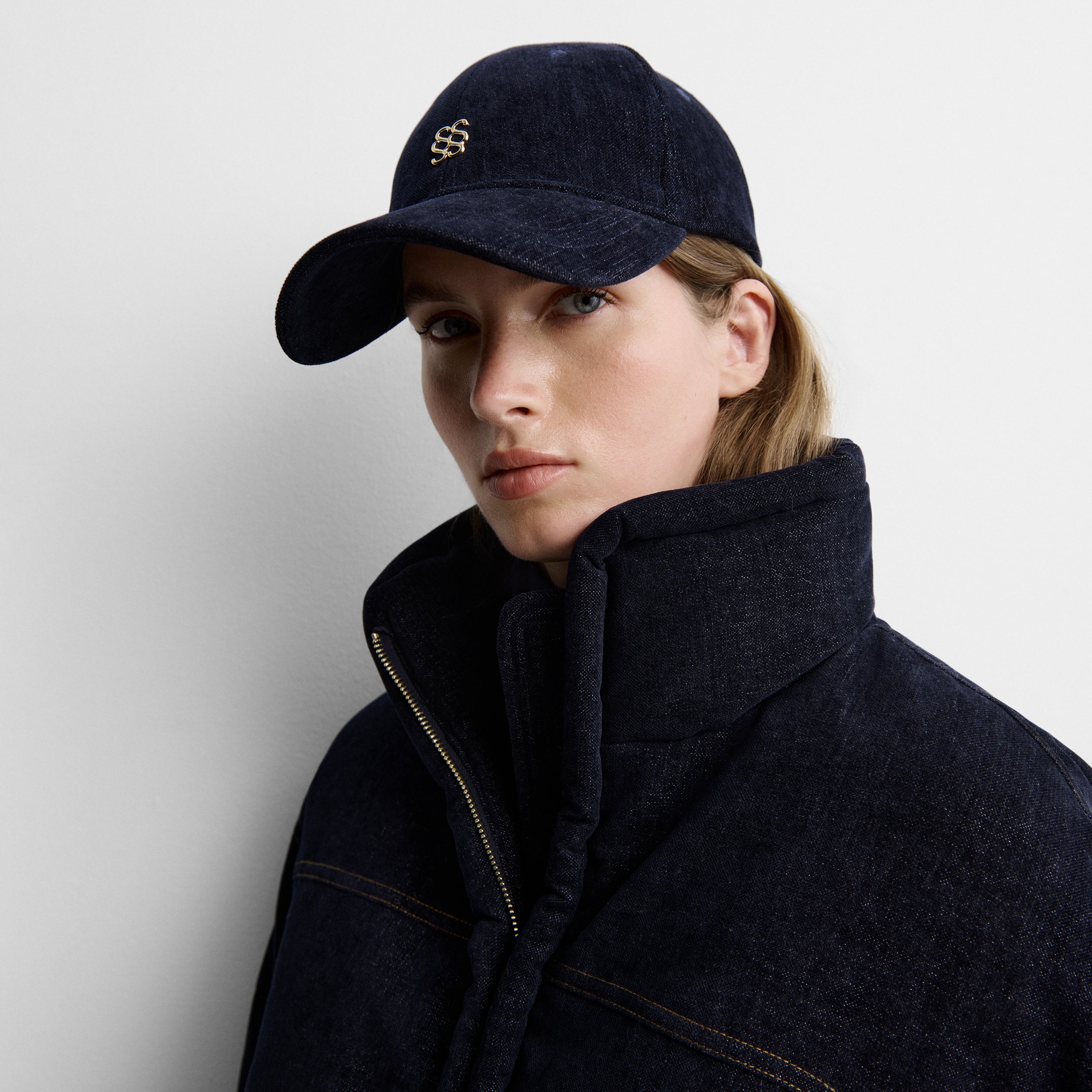 Casquette en velours effet denim