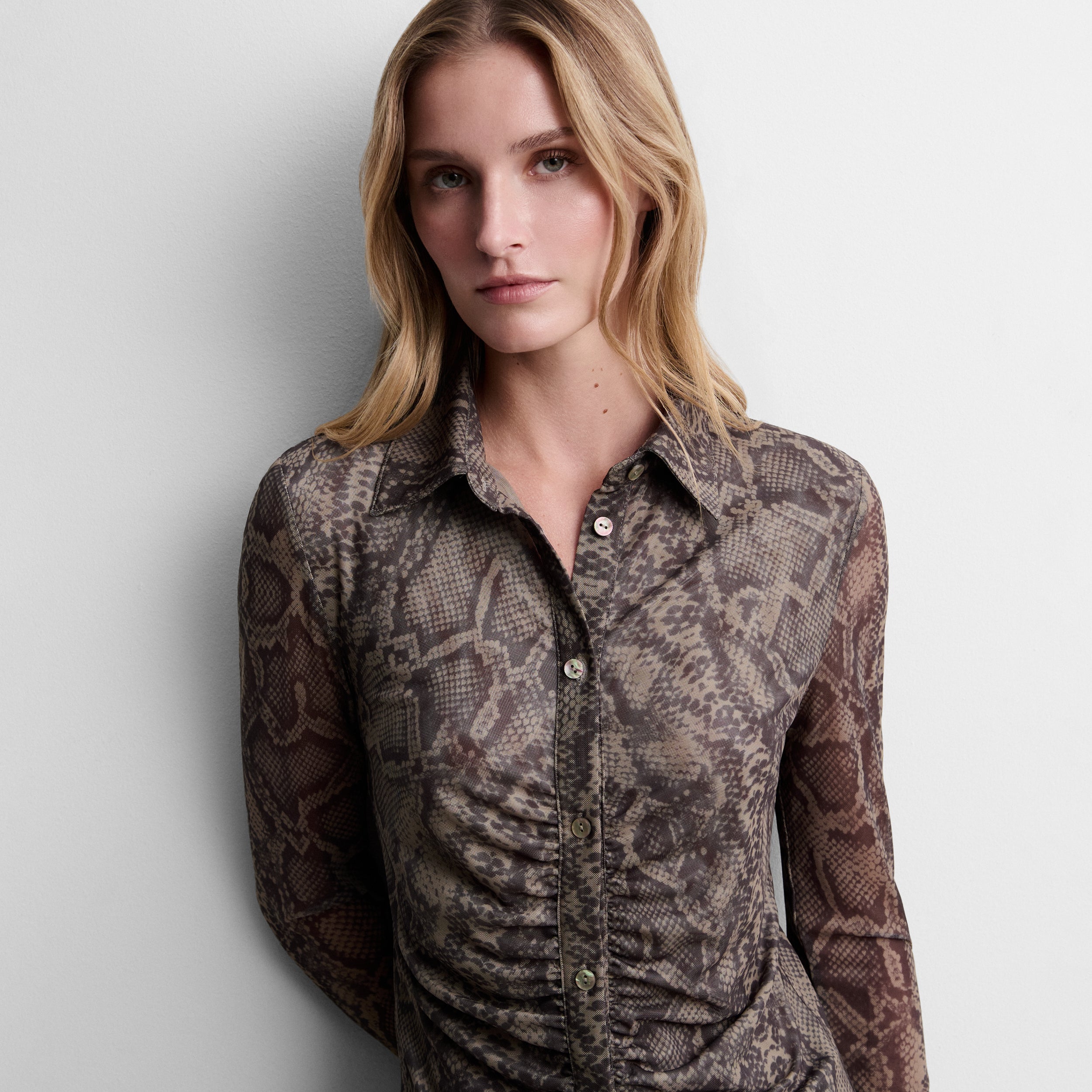 Chemise en tulle imprimé