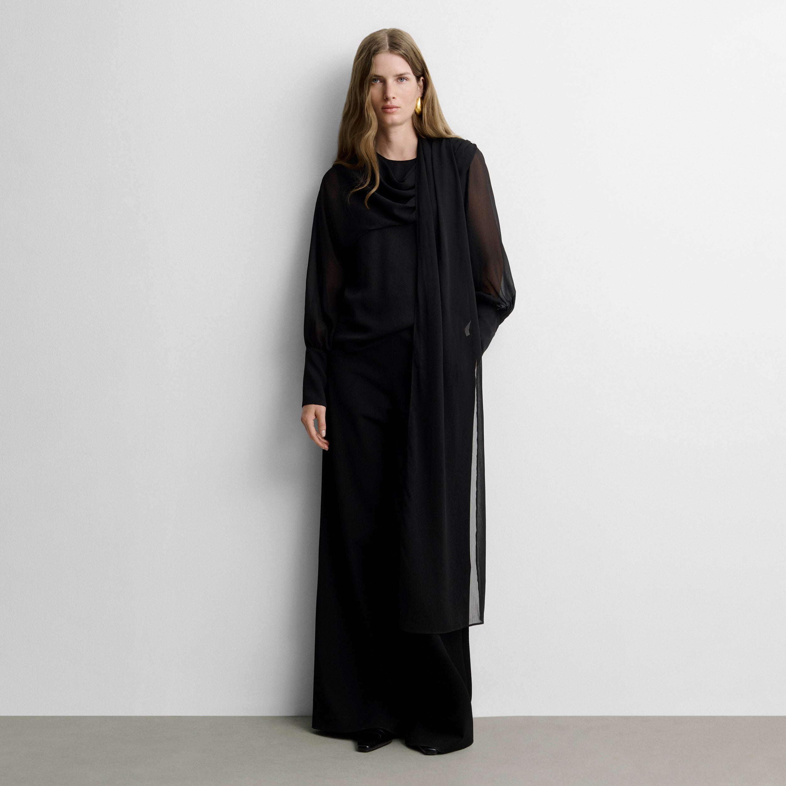 Flowy handkerchief-hem blouse