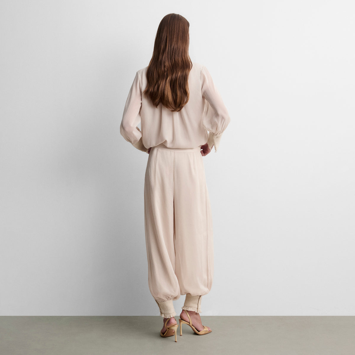 Pantalón bombacho puños