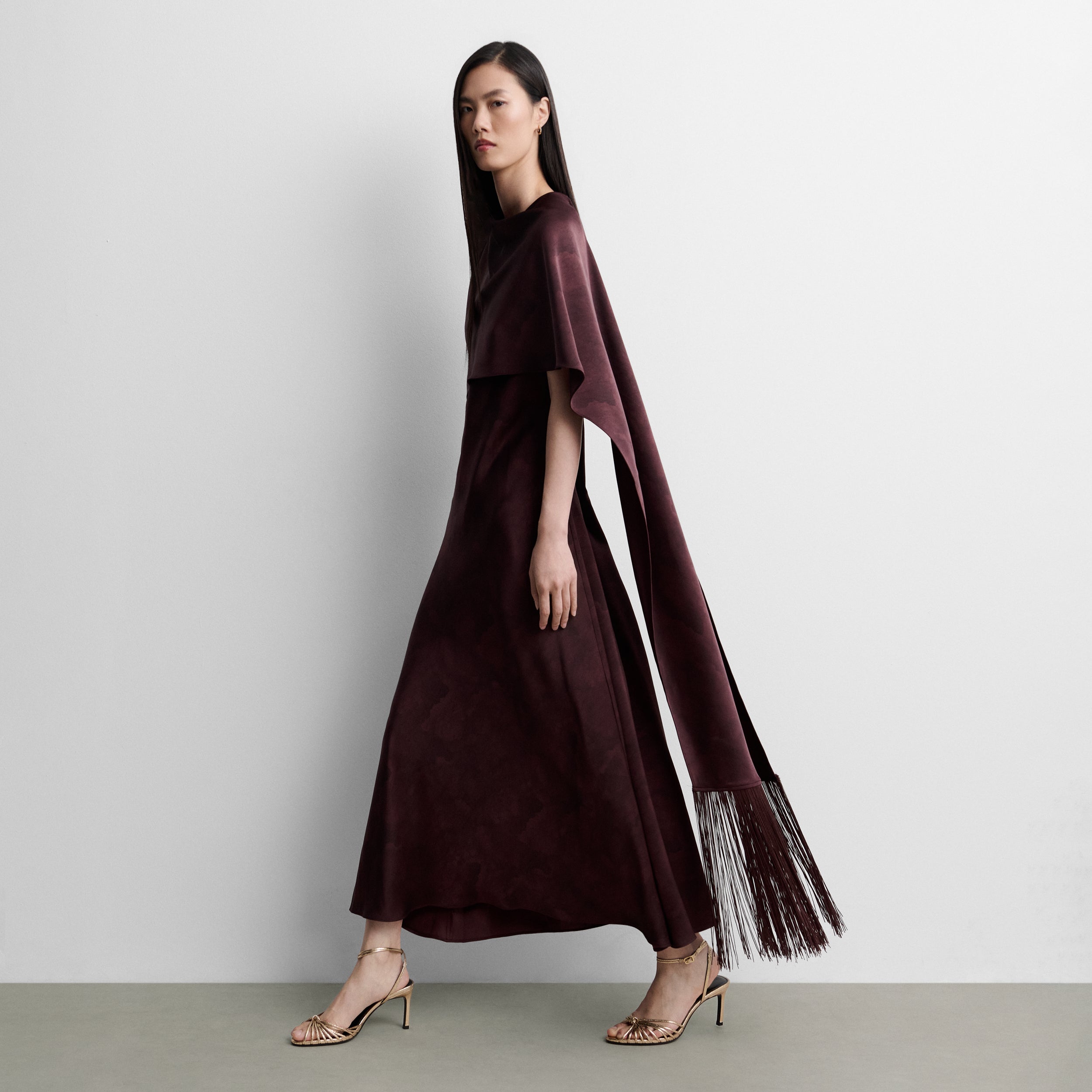 Long satin dress with shawl
