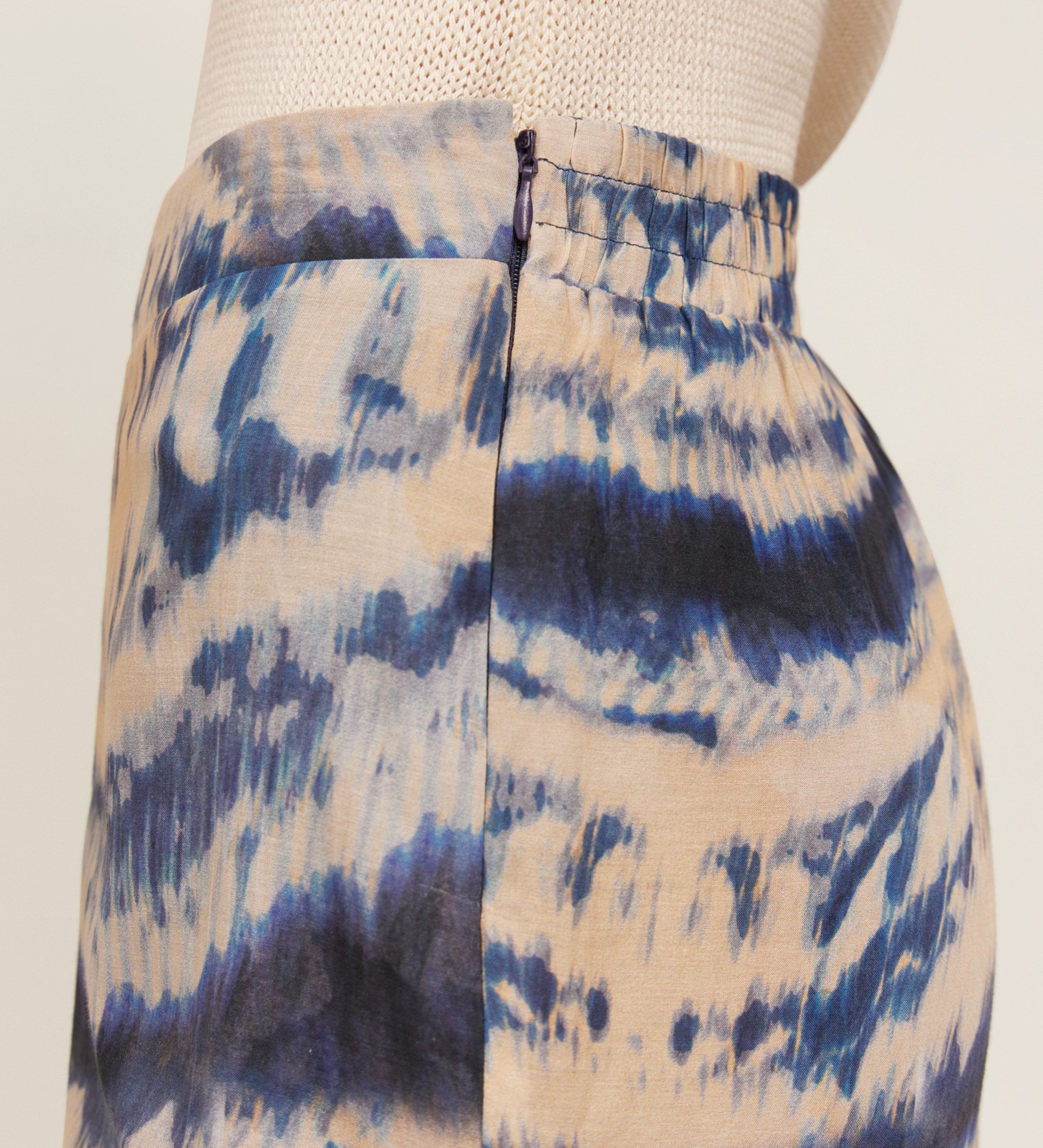 Flowy printed trousers