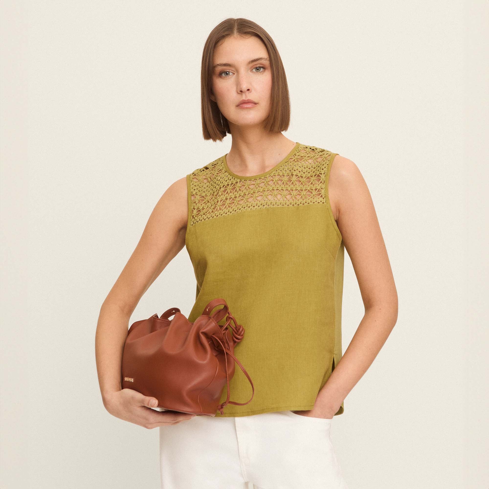 Linen and crochet T-shirt