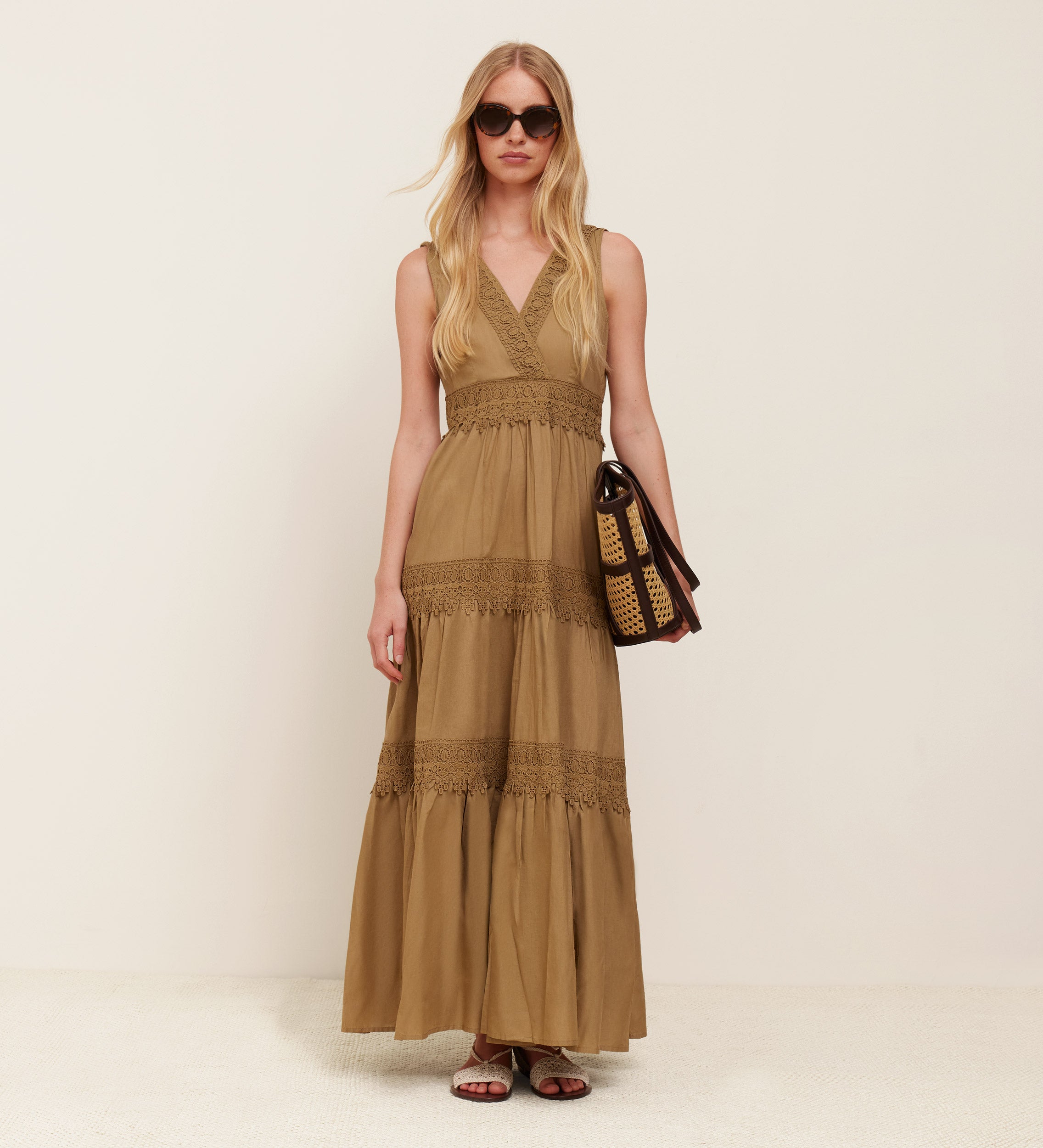 Long lace dress