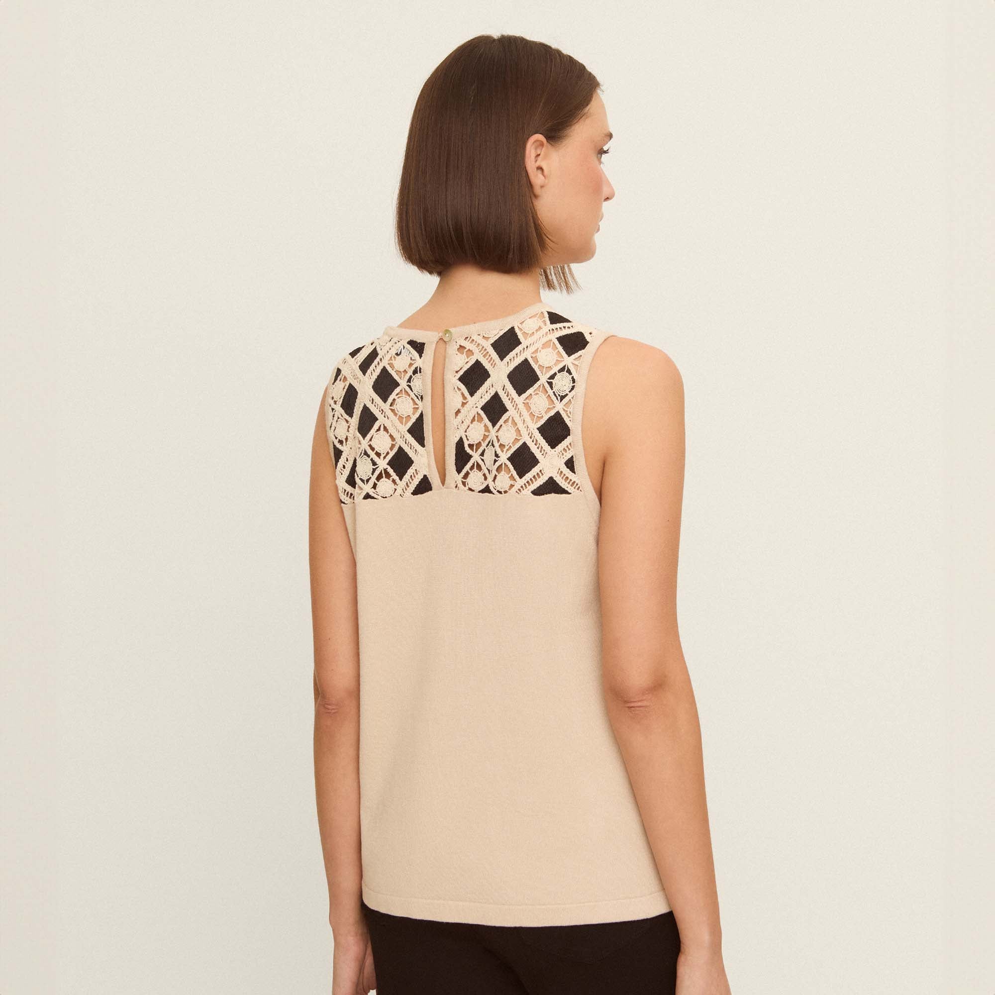 Camiseta lino y crochet