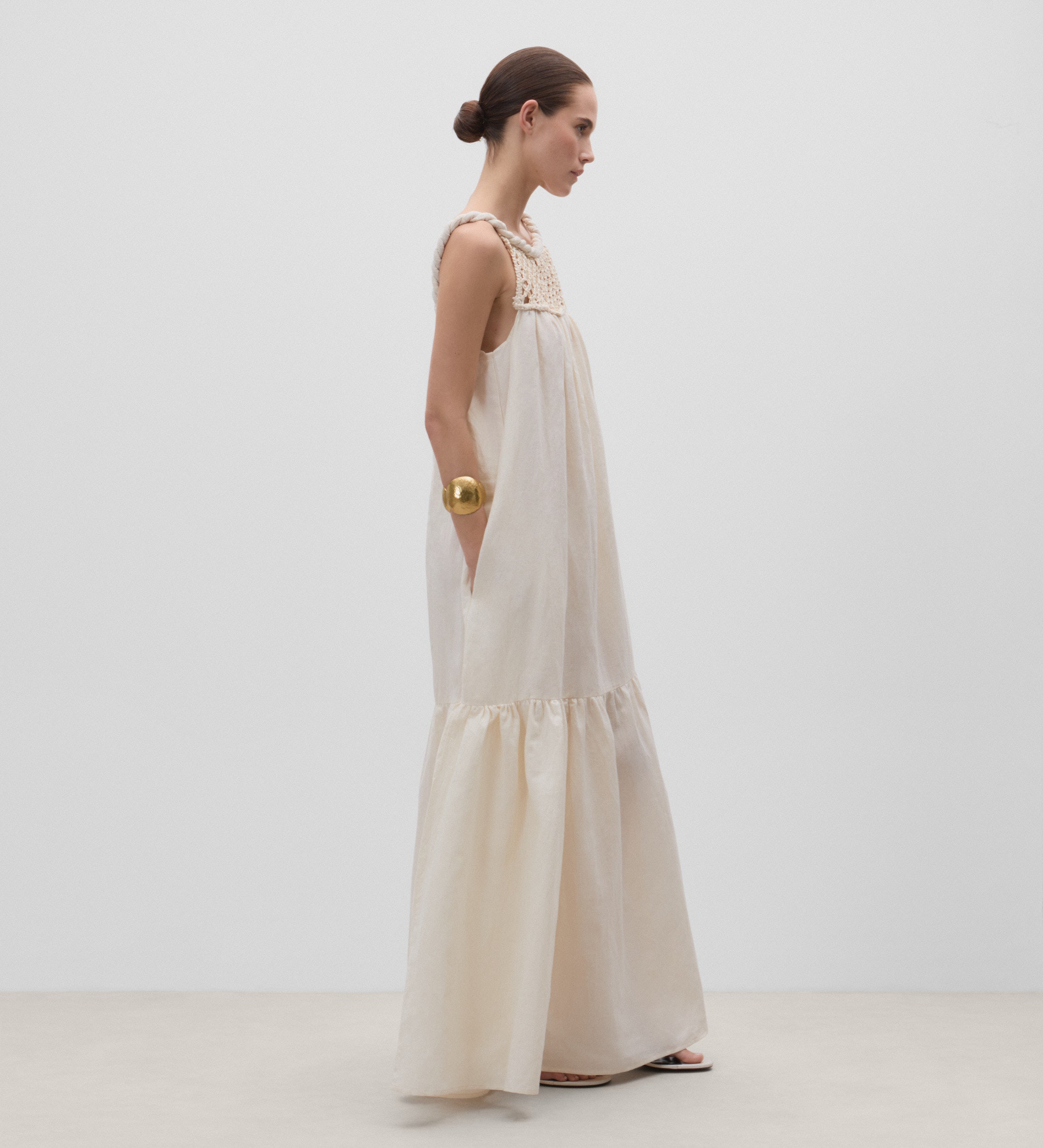 Robe dos nu