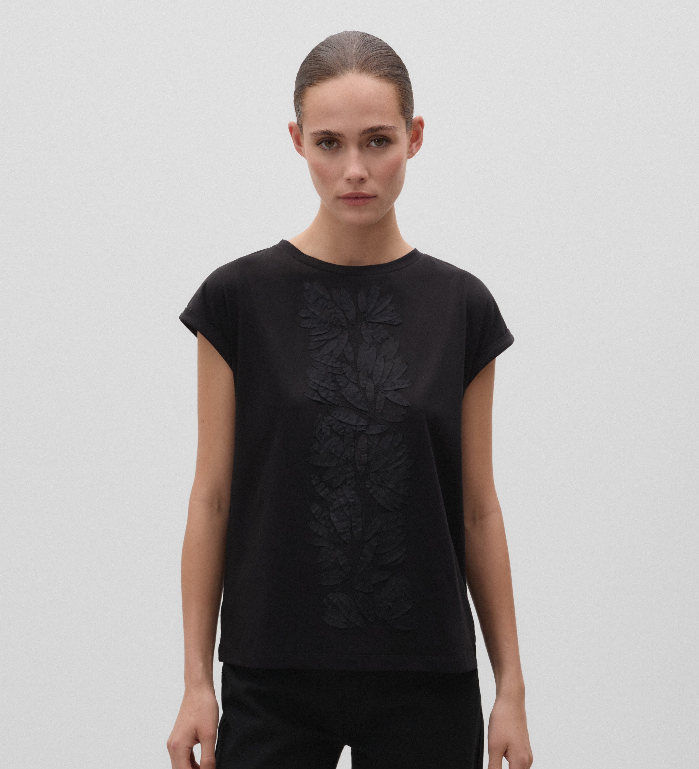 Camiseta bordado 3D