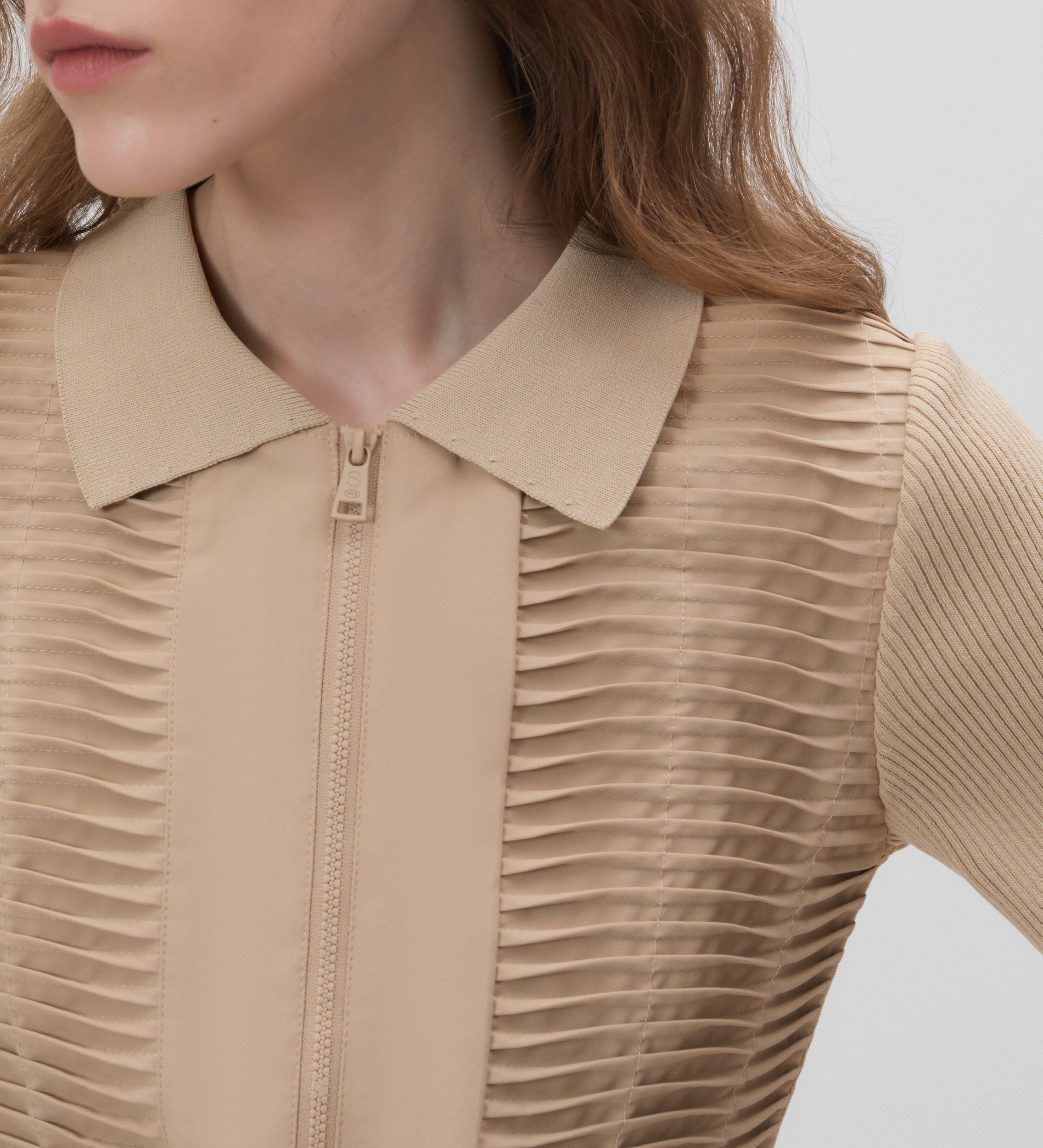 Gilet court bi-matière