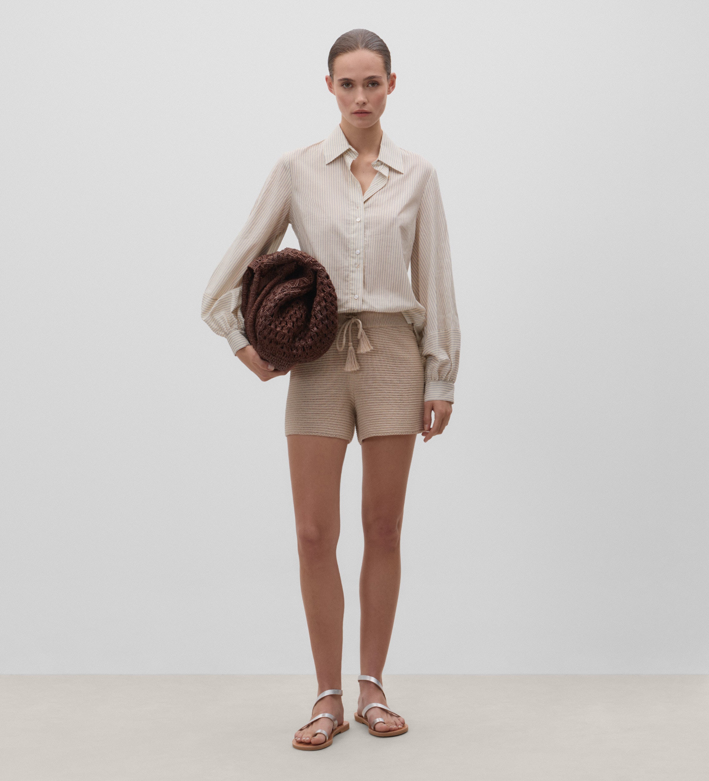 Pantalón corto tricot rayas