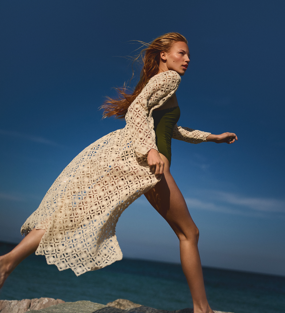 Long guipure kaftan