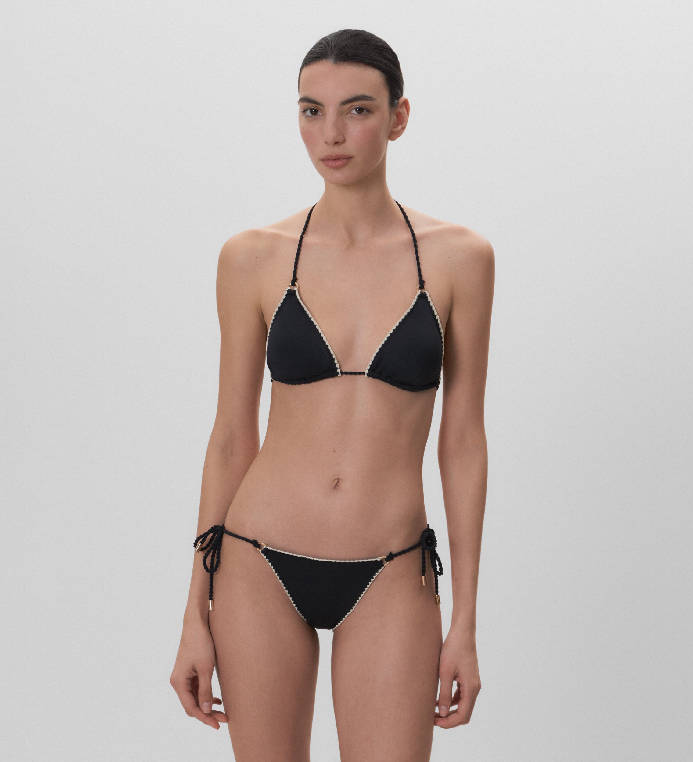 Adjustable bikini bottom
