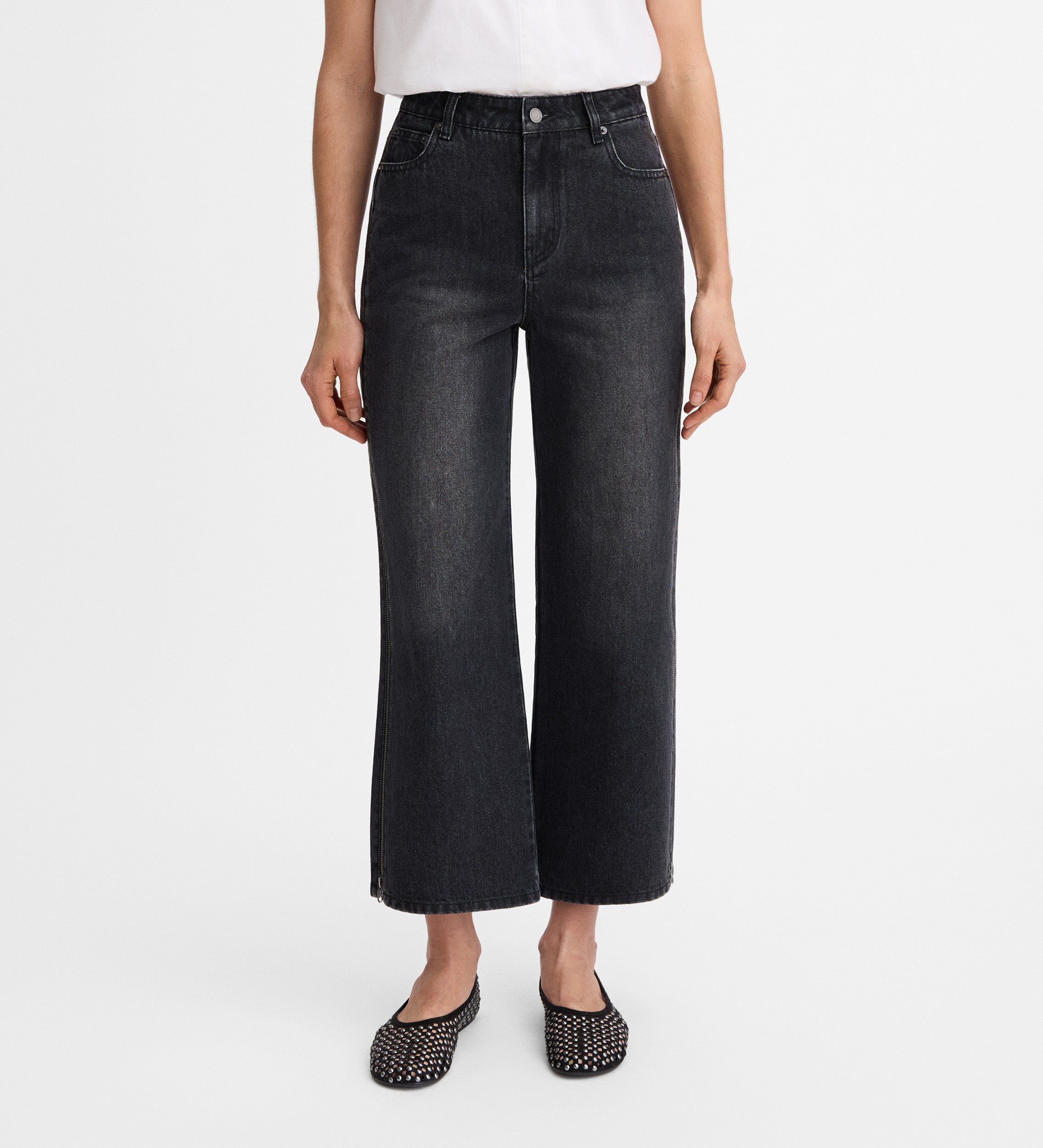 Pantalón vaquero crop cremalleras