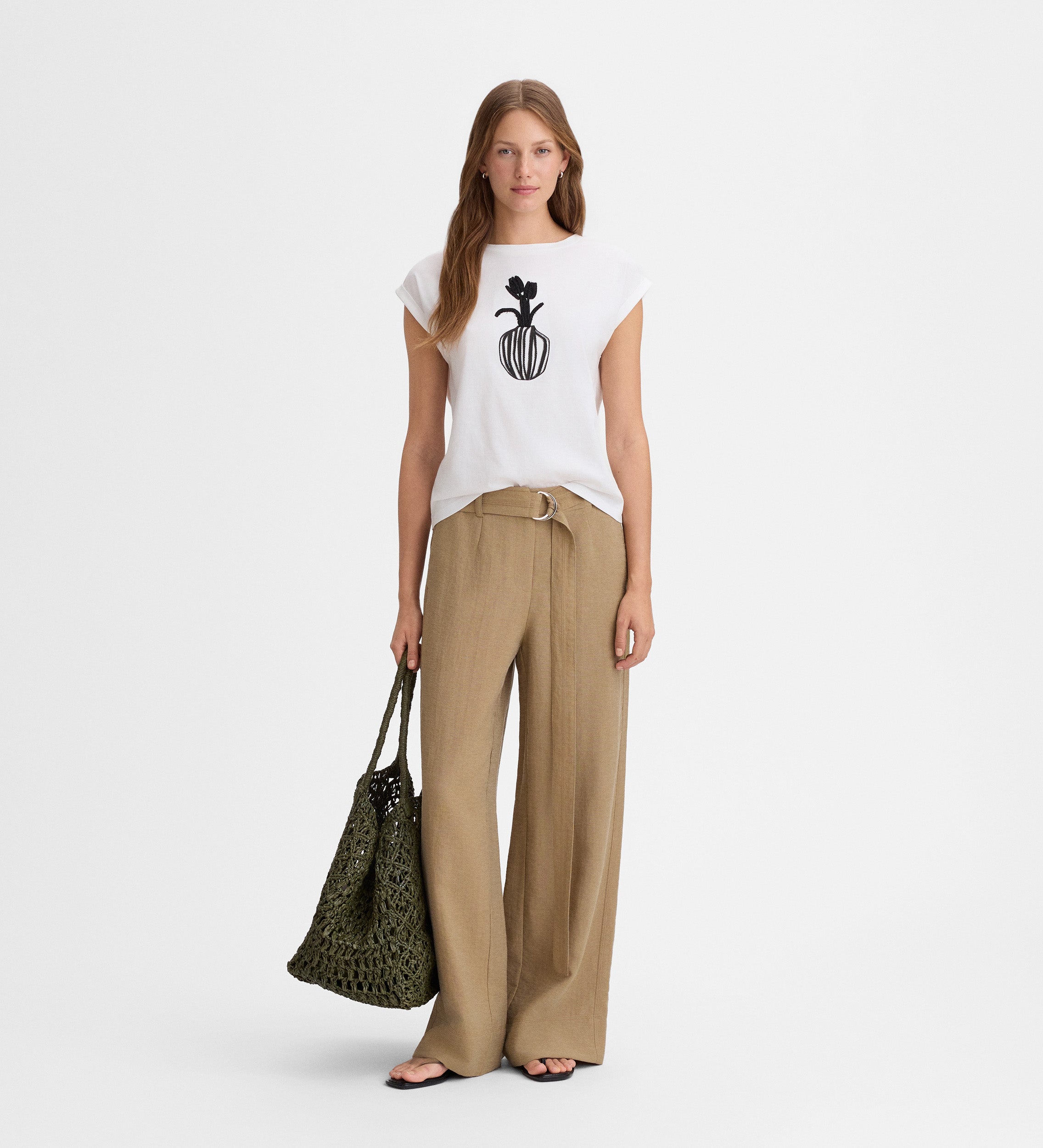 T-shirt brodé fleurs