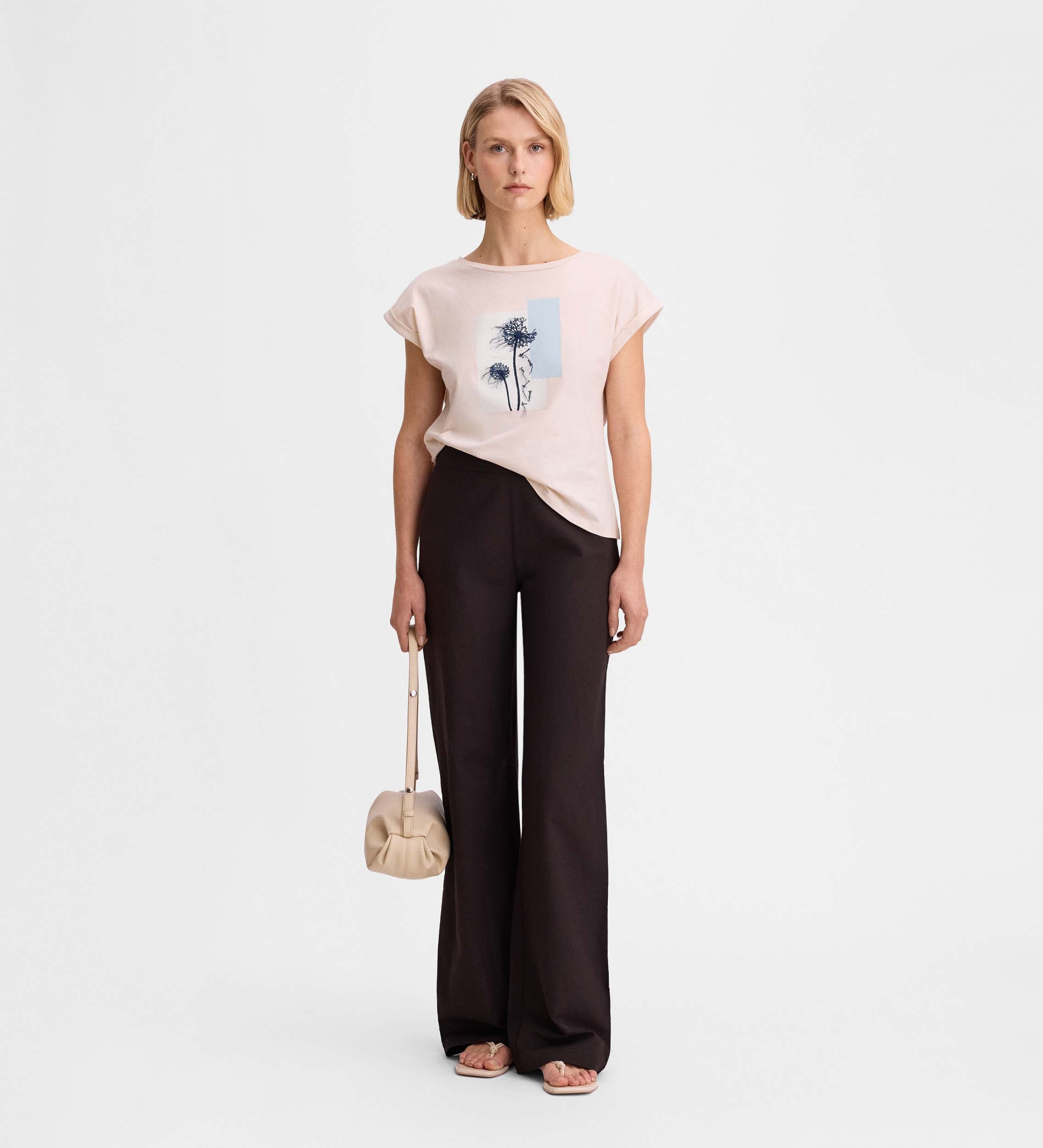 T-shirt brodé
