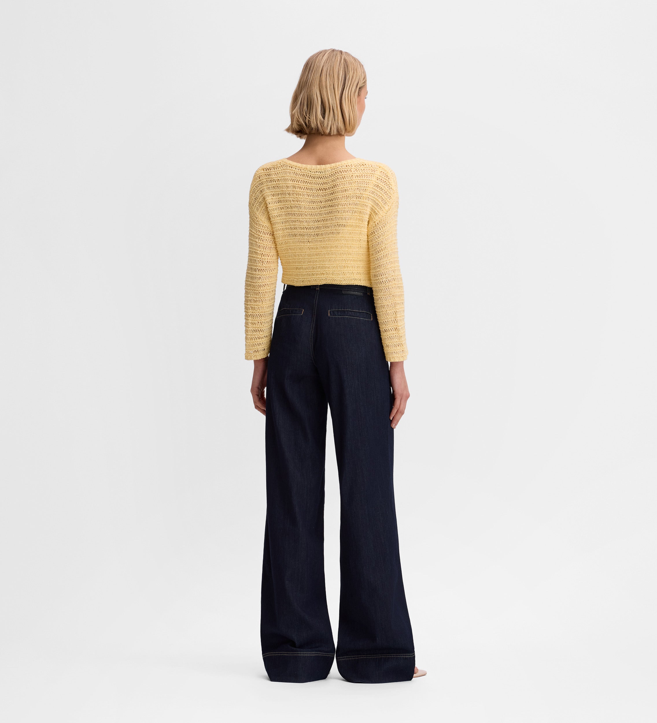 Pantalón denim pespuntes