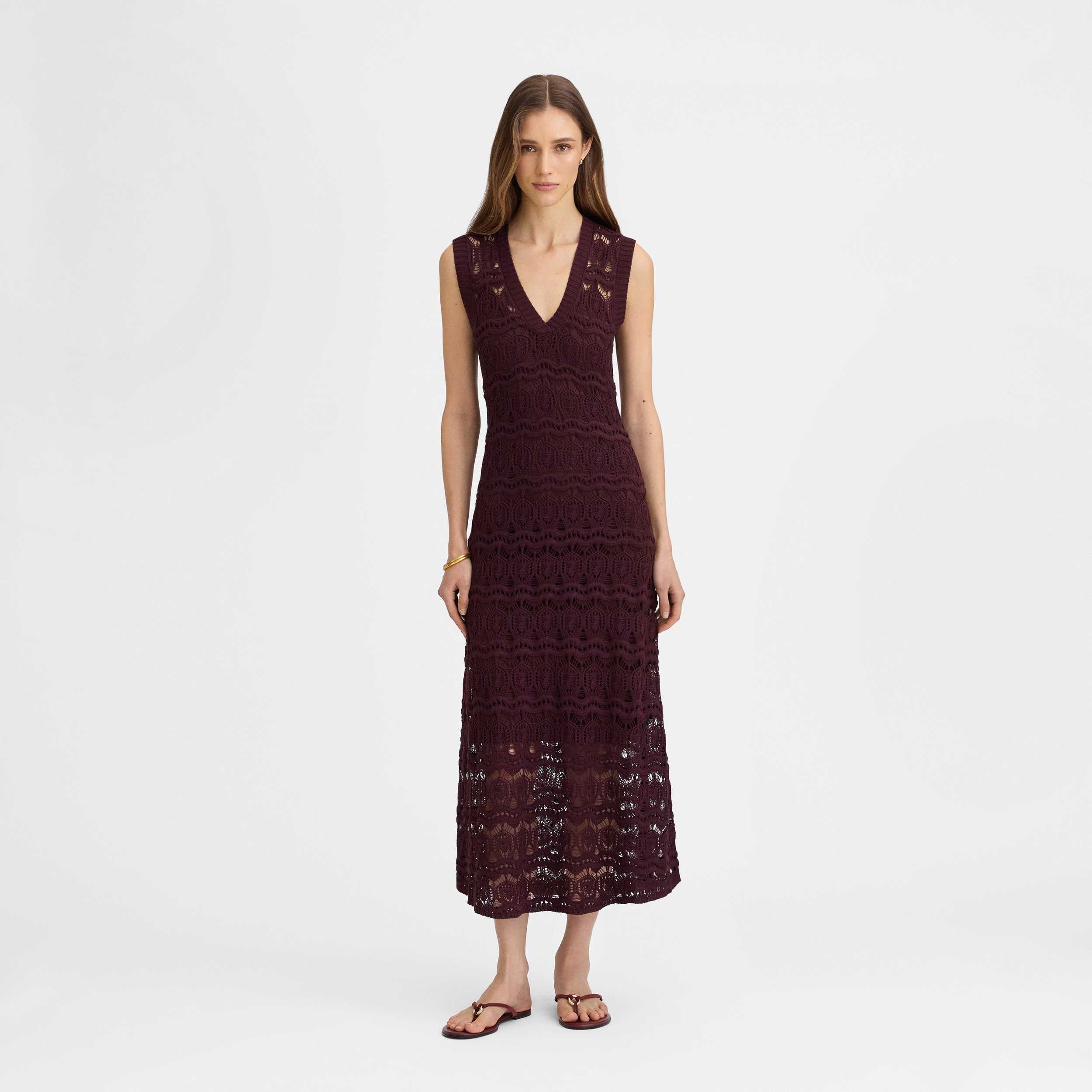 Vestido punto calados