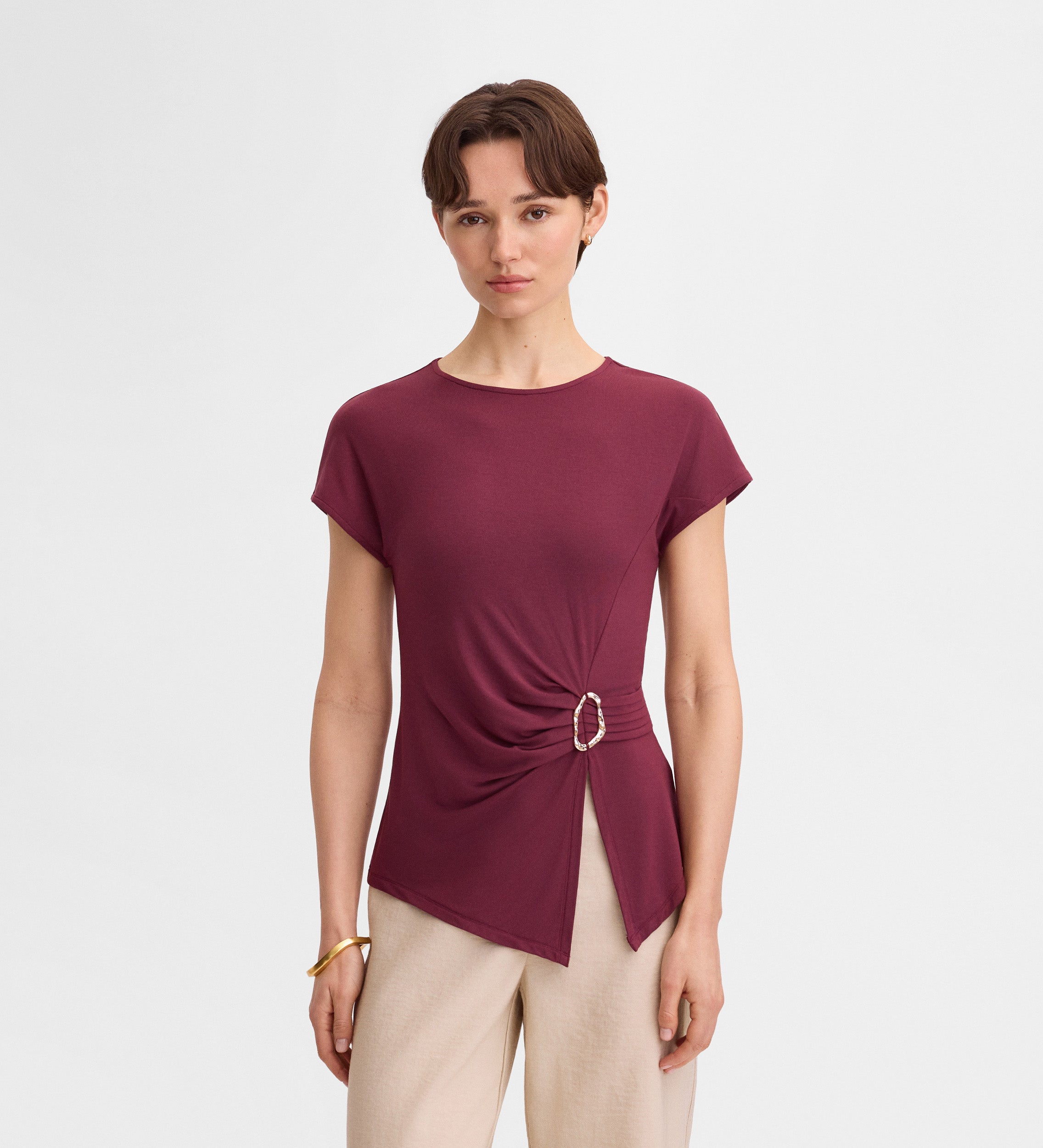 Asymmetrical buckle t-shirt