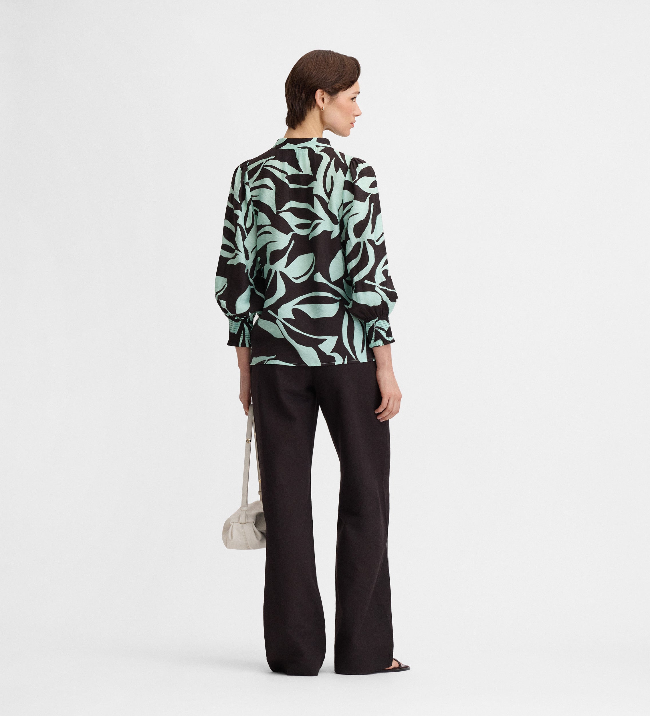 Blusa estampada bicolor