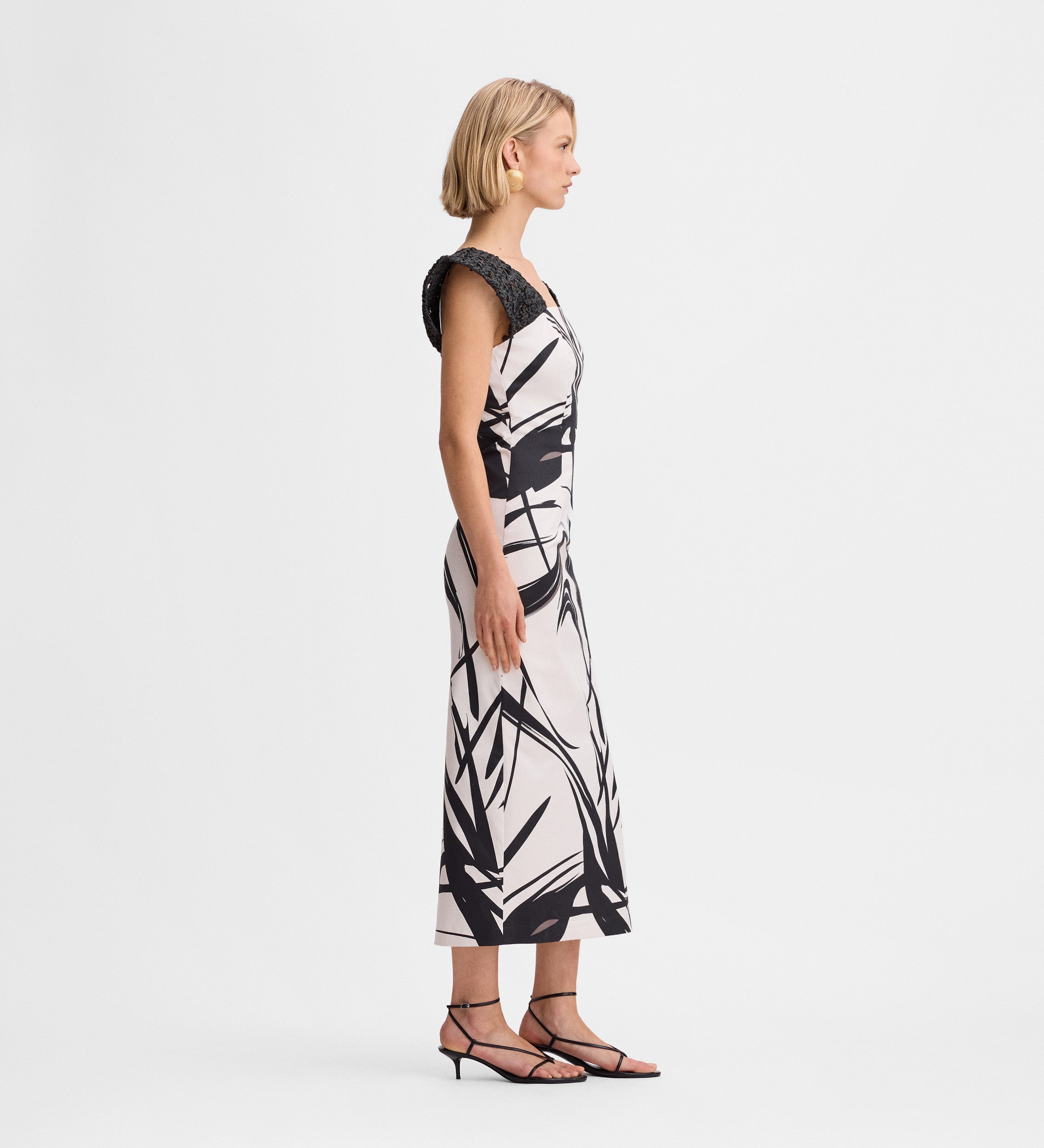 Vestido hombros rafia