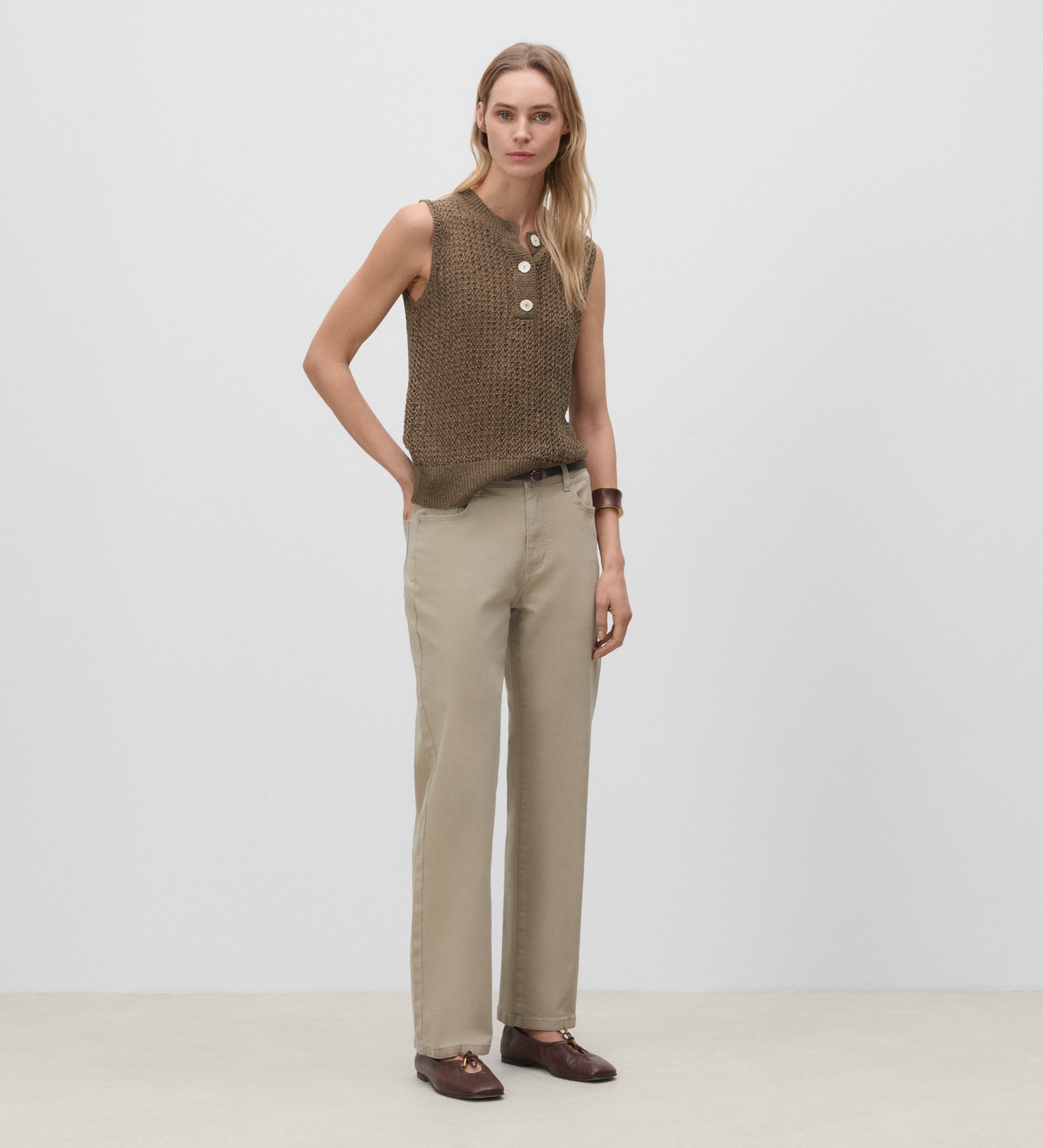 Straight pants