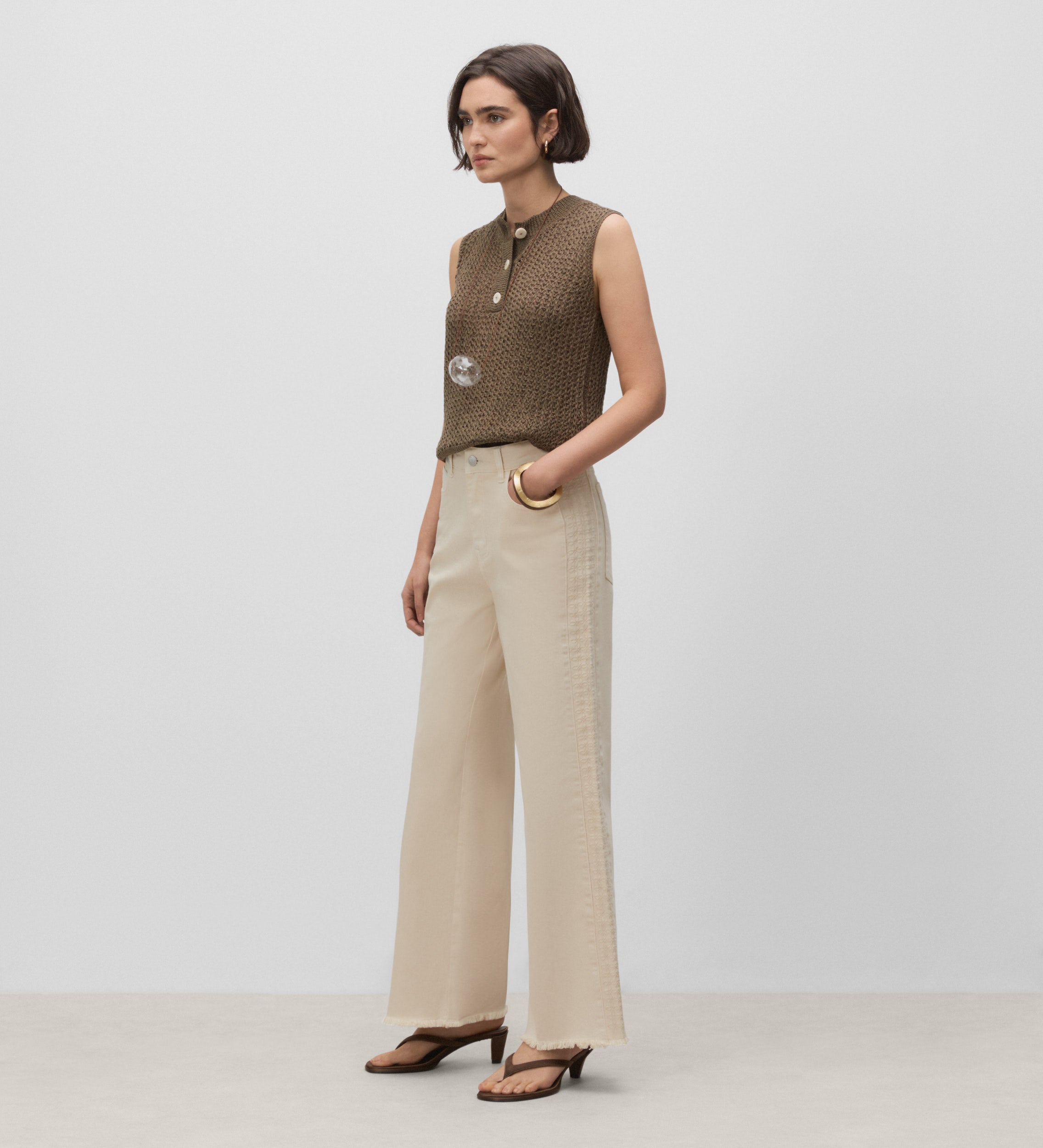 Wide leg trousers with side embroidery