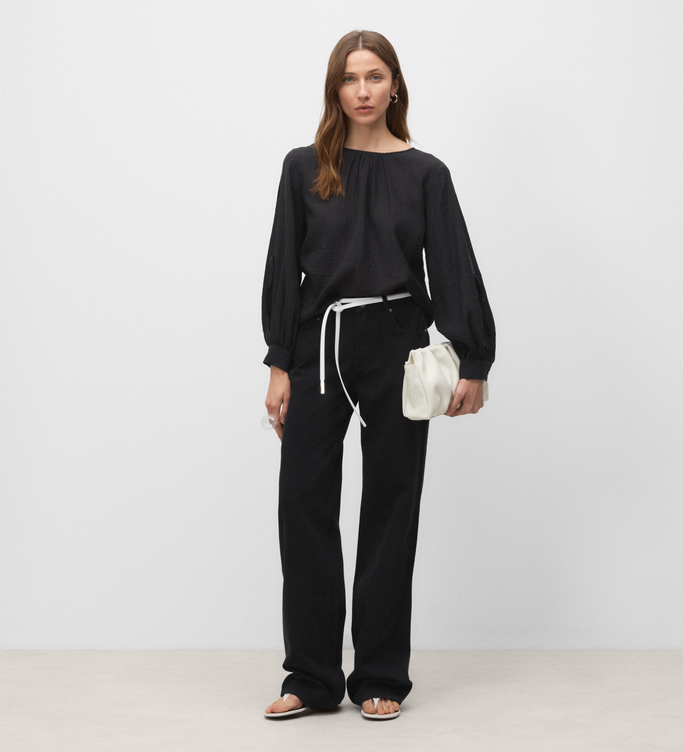 Blouse with bow sleeve