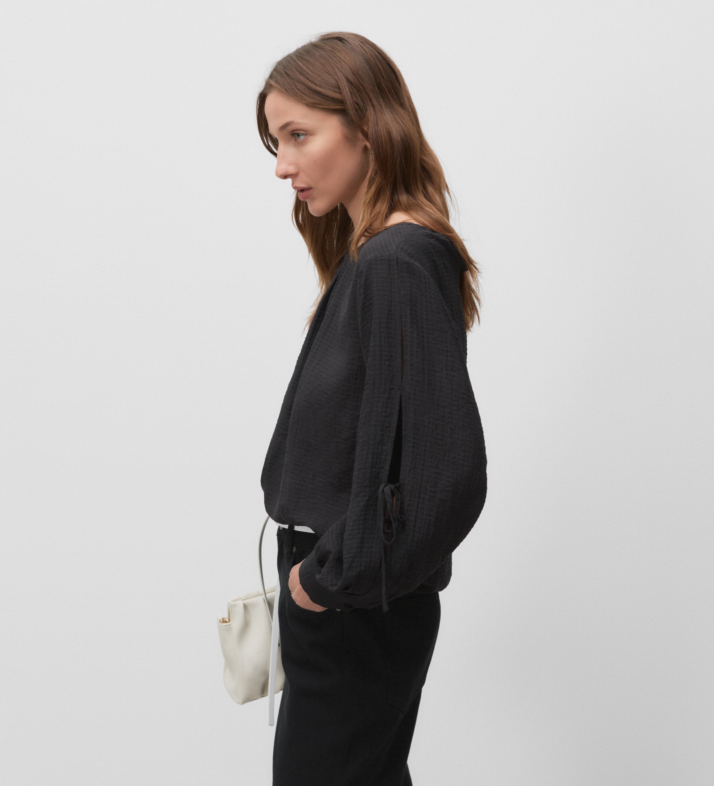 Blouse with bow sleeve