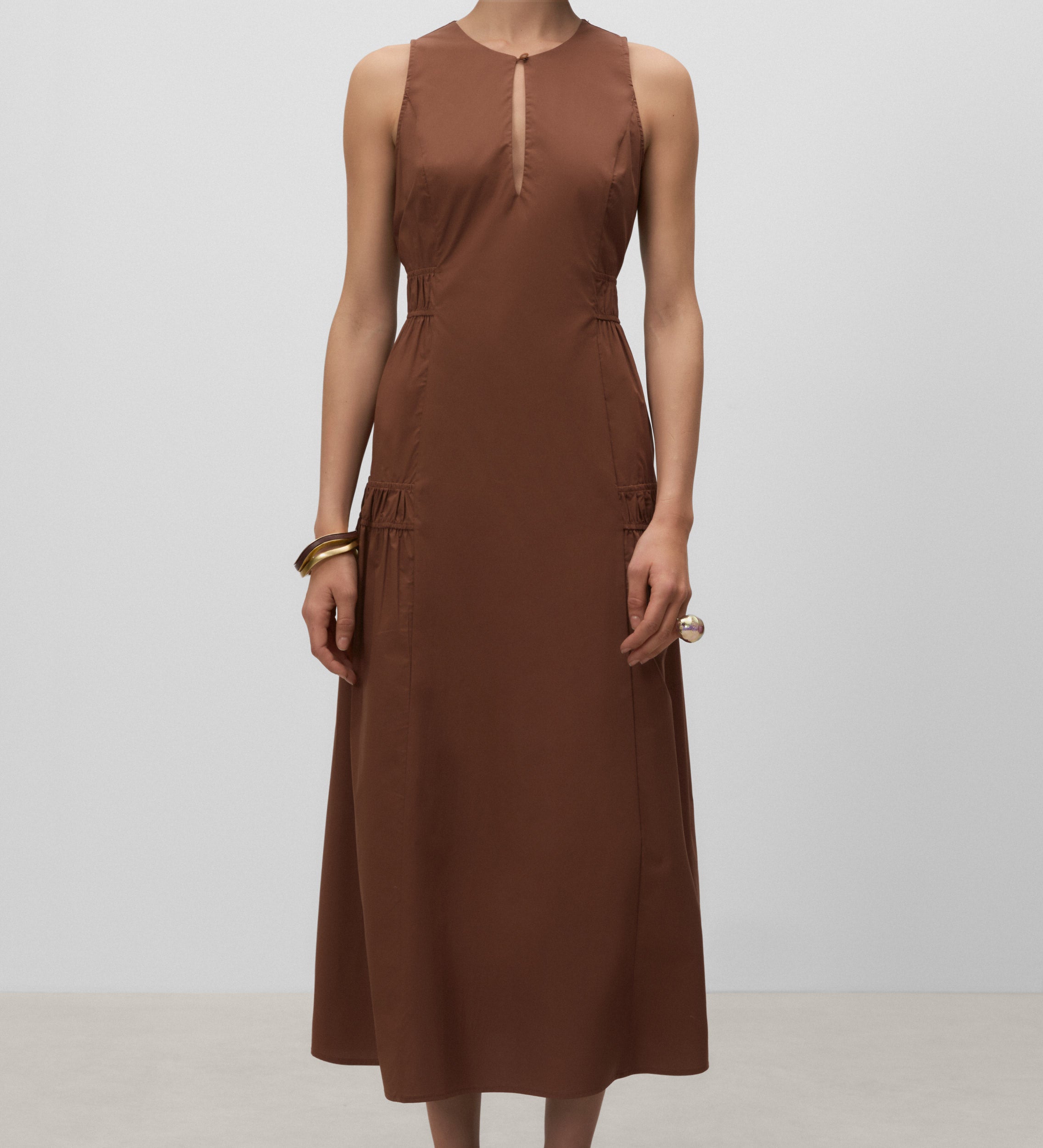 Vestido pisos frunces