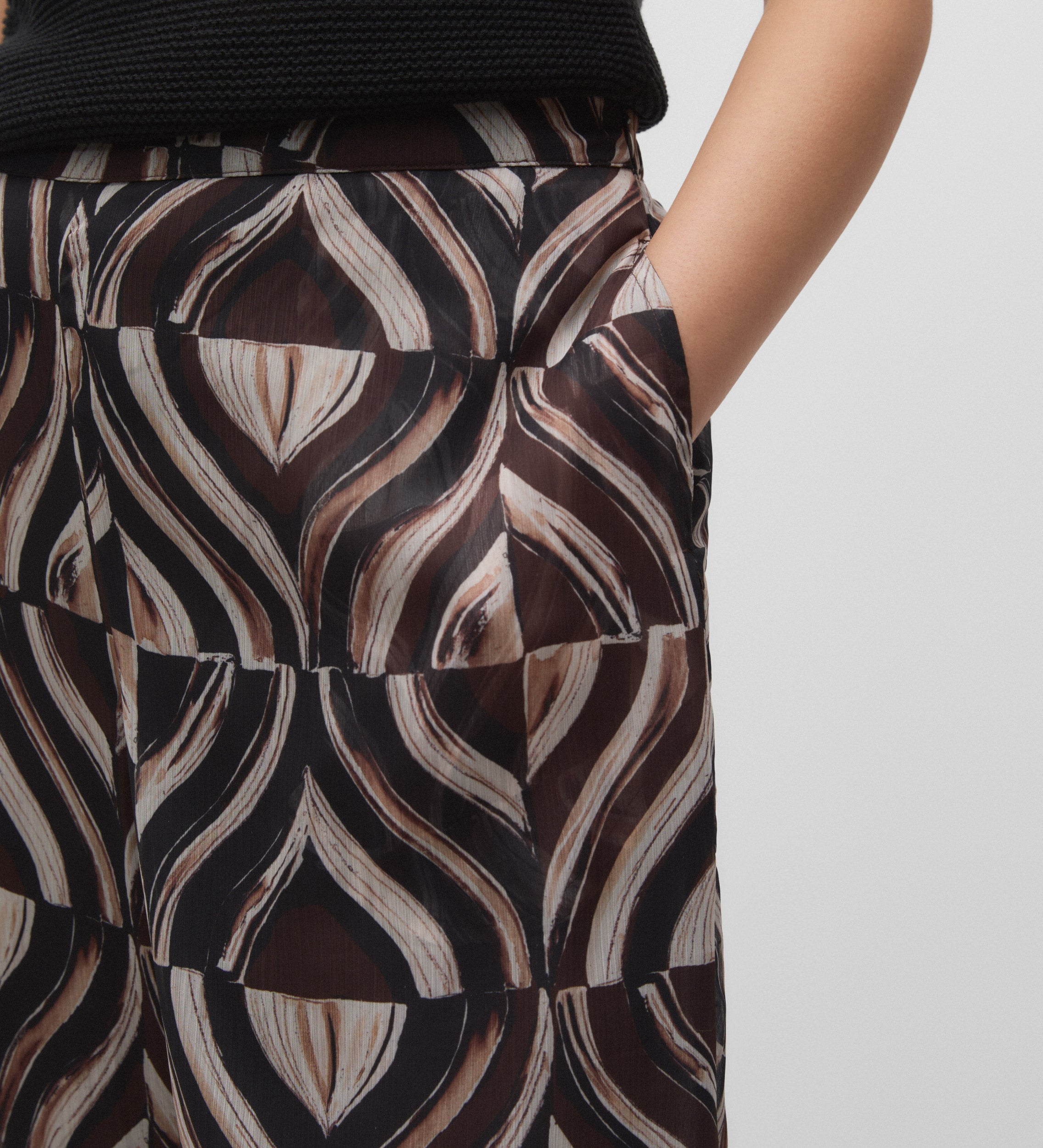 Flowy printed trousers