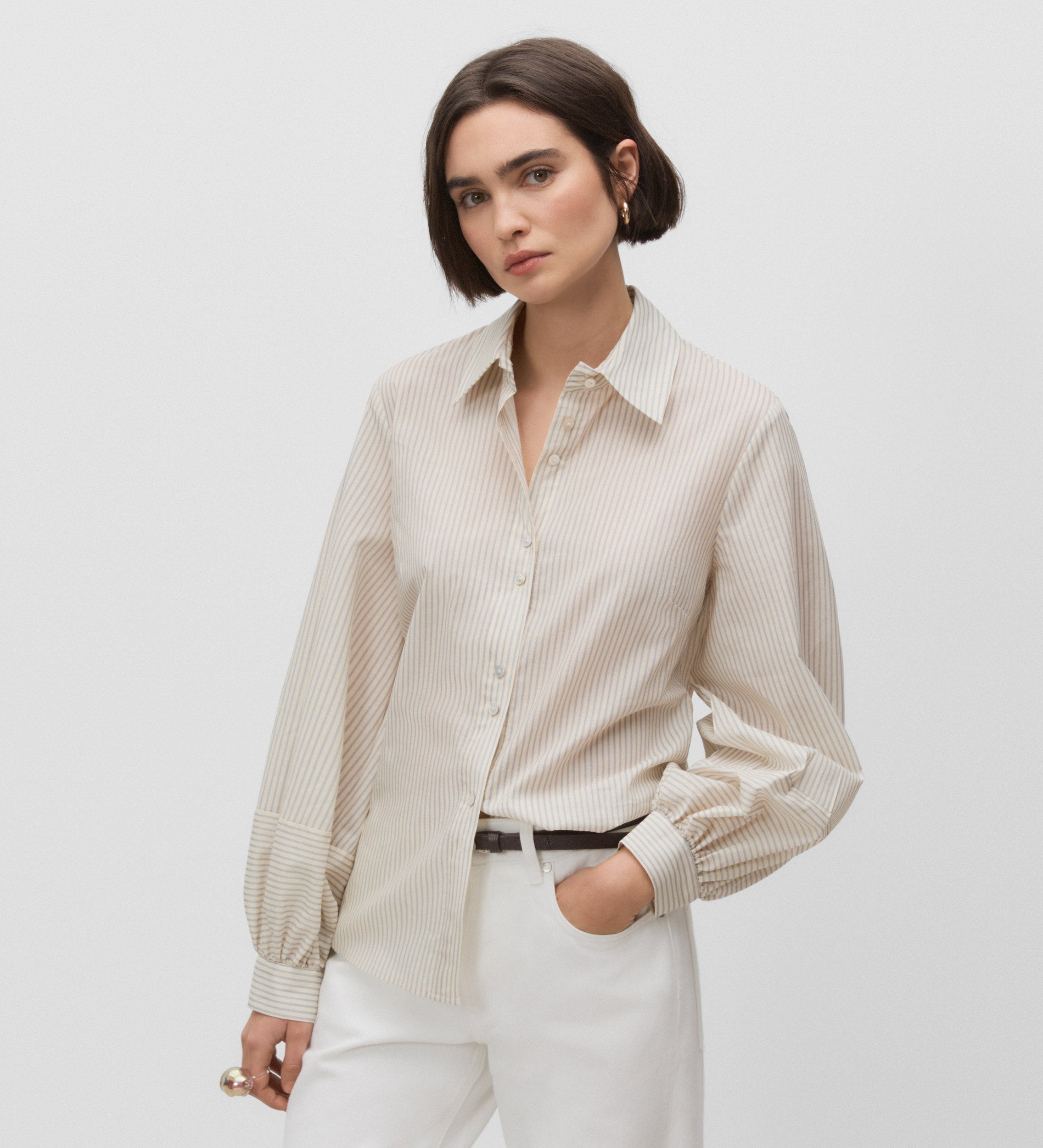 Ball sleeve blouse