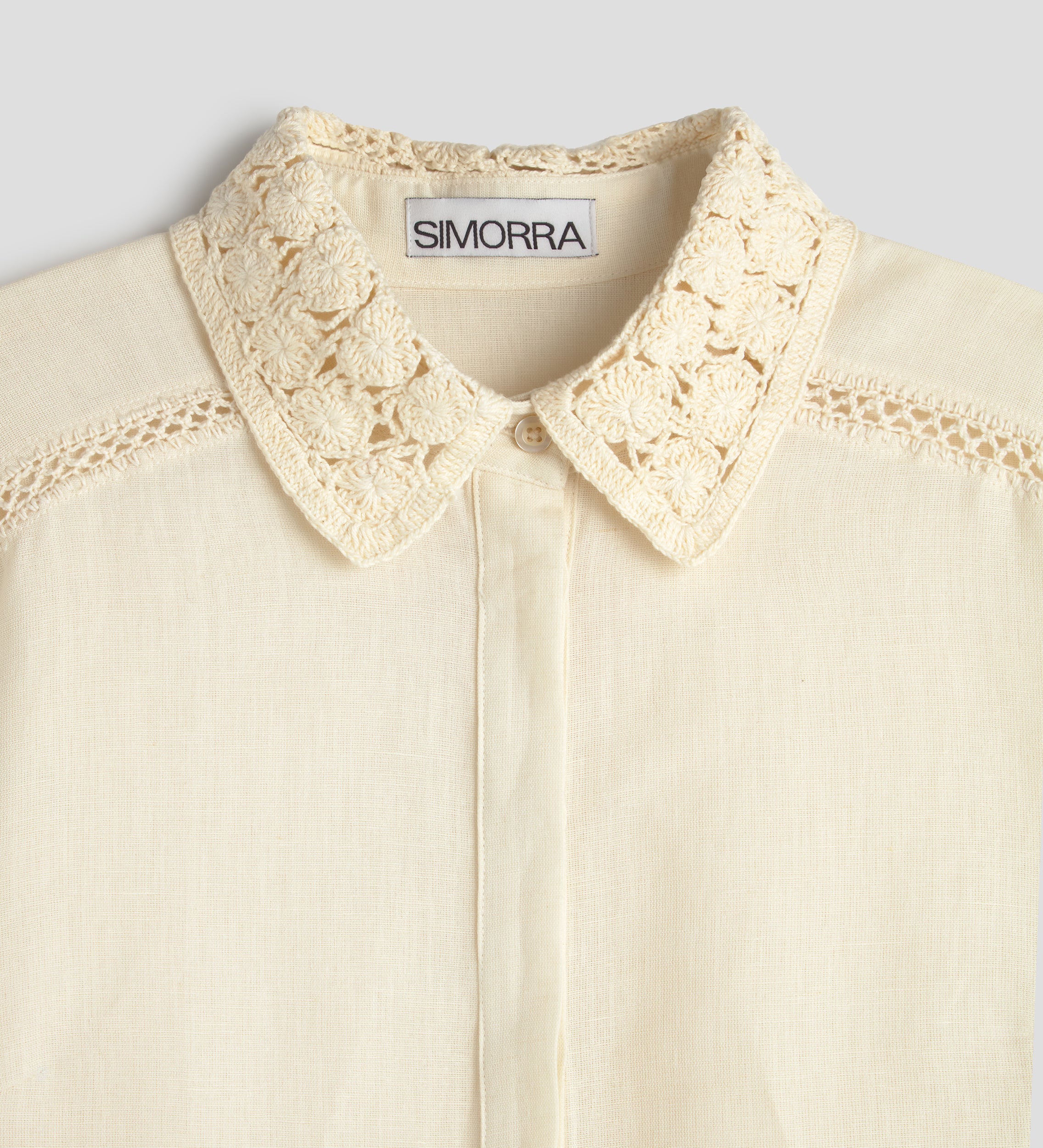 Blusa detalles crochet
