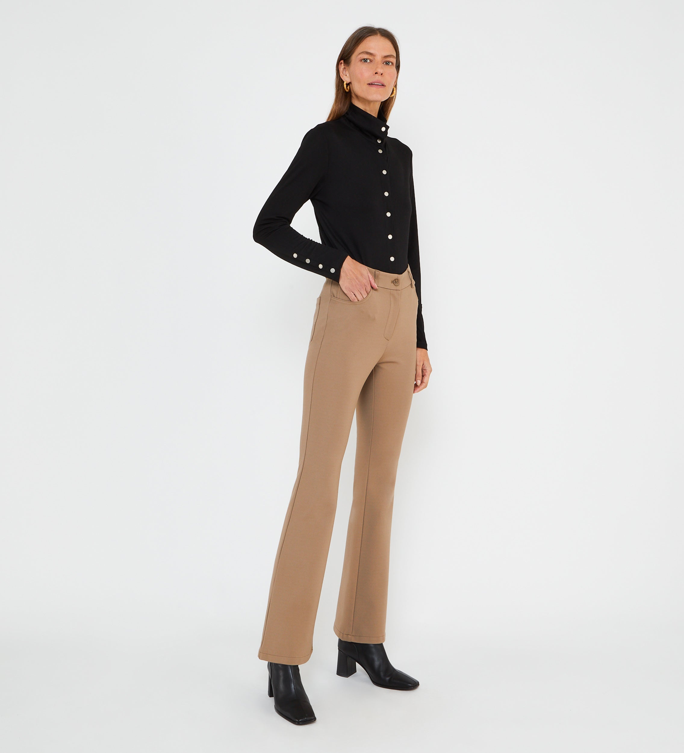 Pantalon élastique évasé