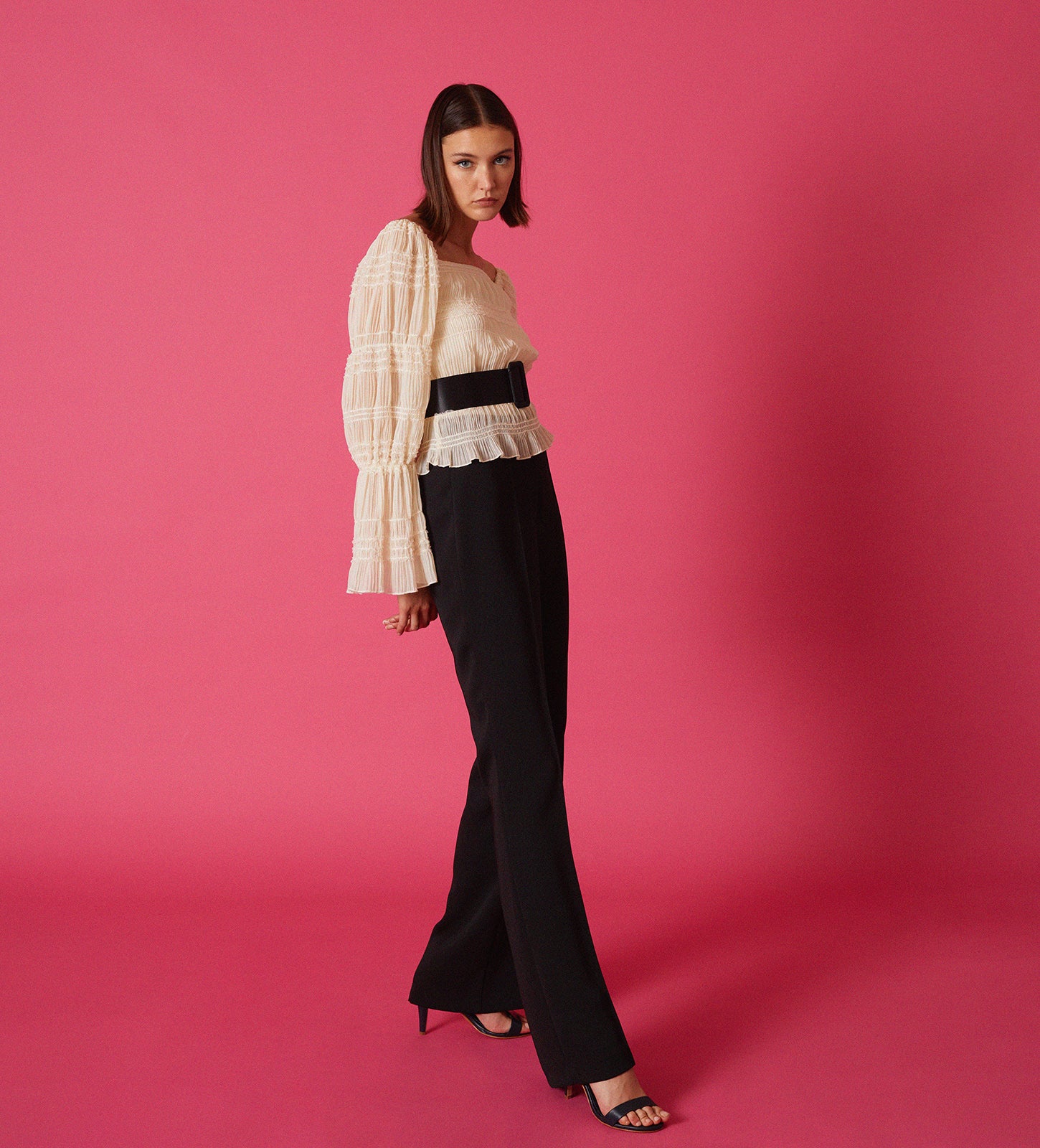 Pantalón crepé acampanado