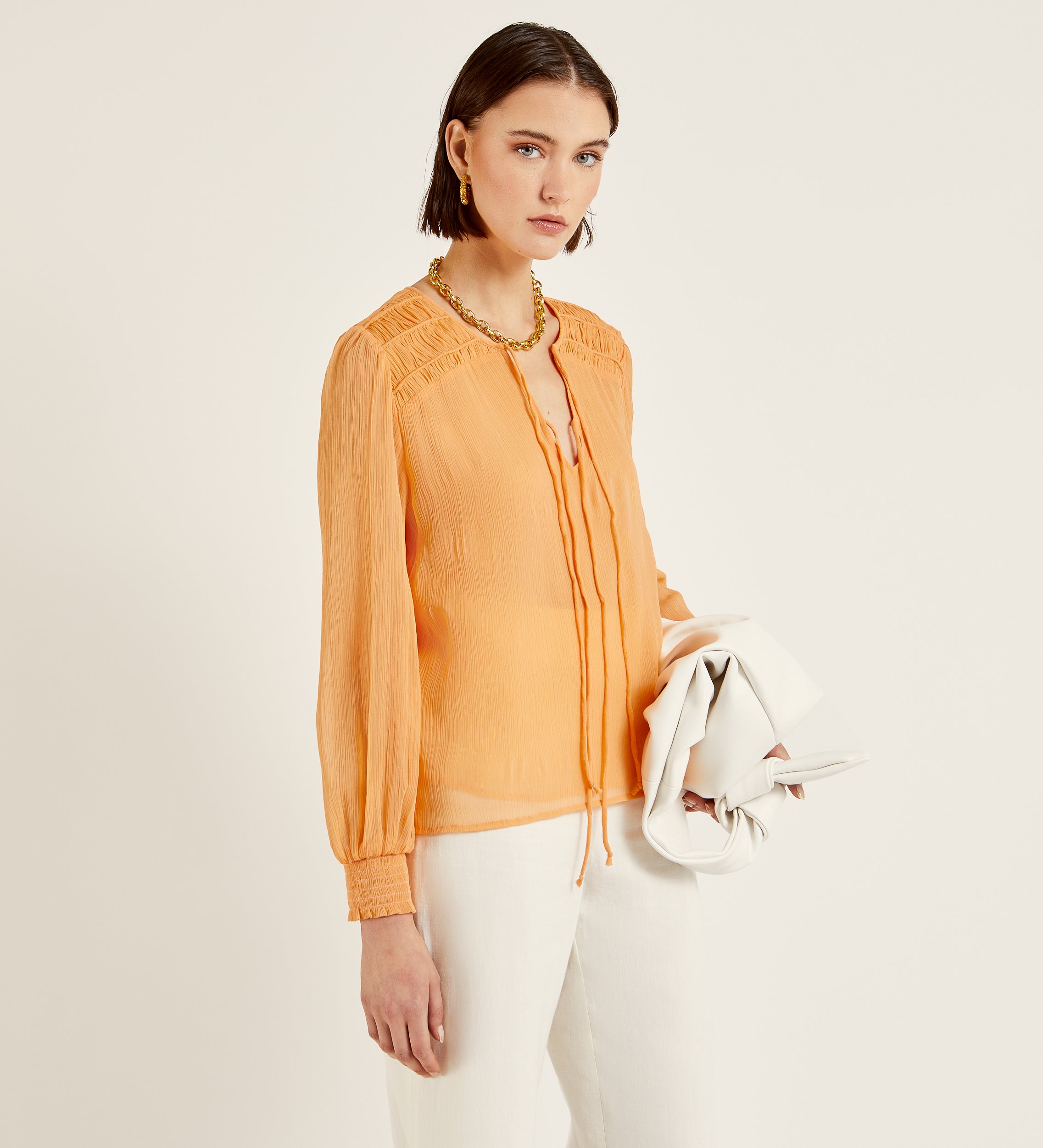 Blusa tejido efecto arrugado