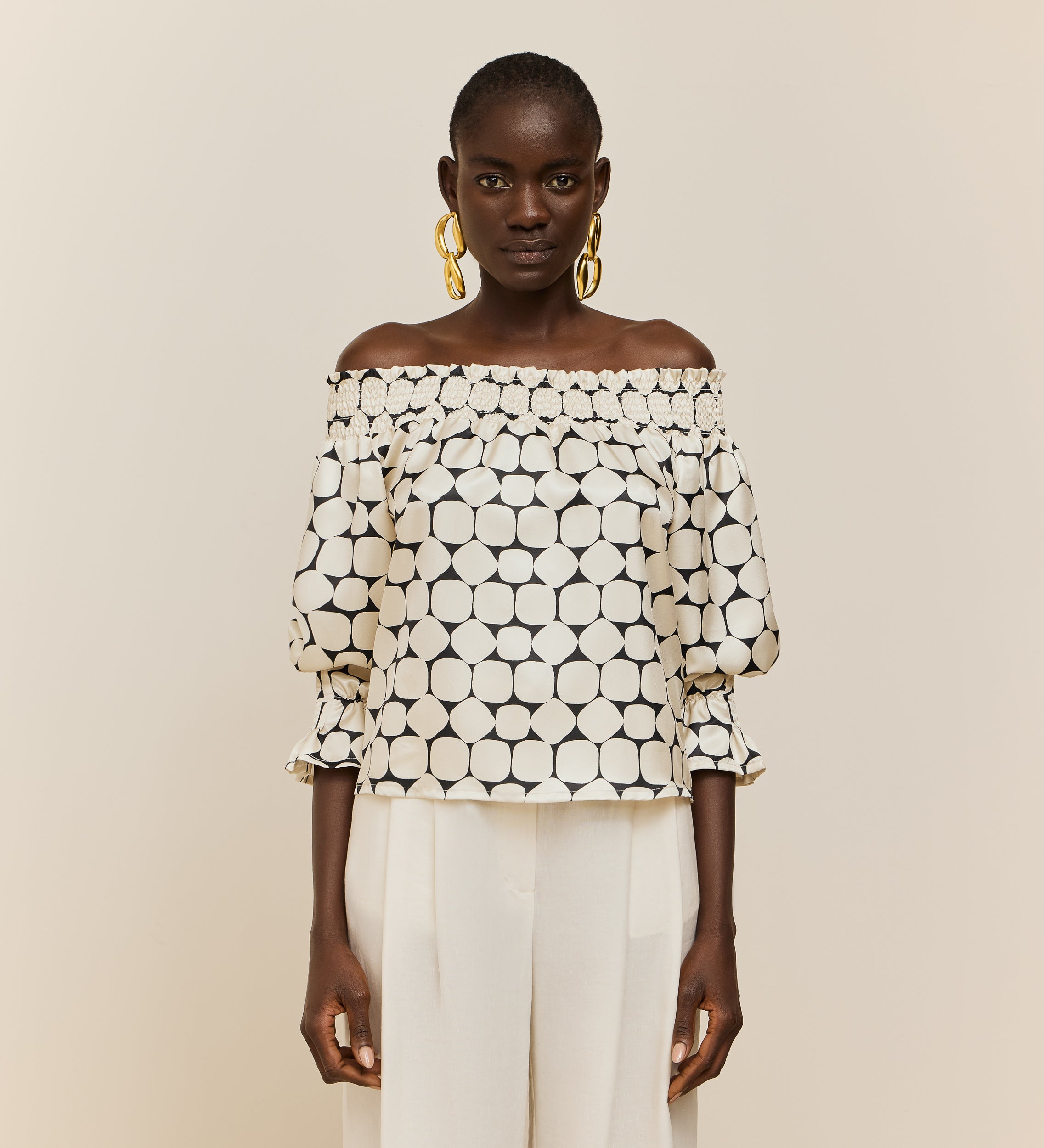 Top escote goma