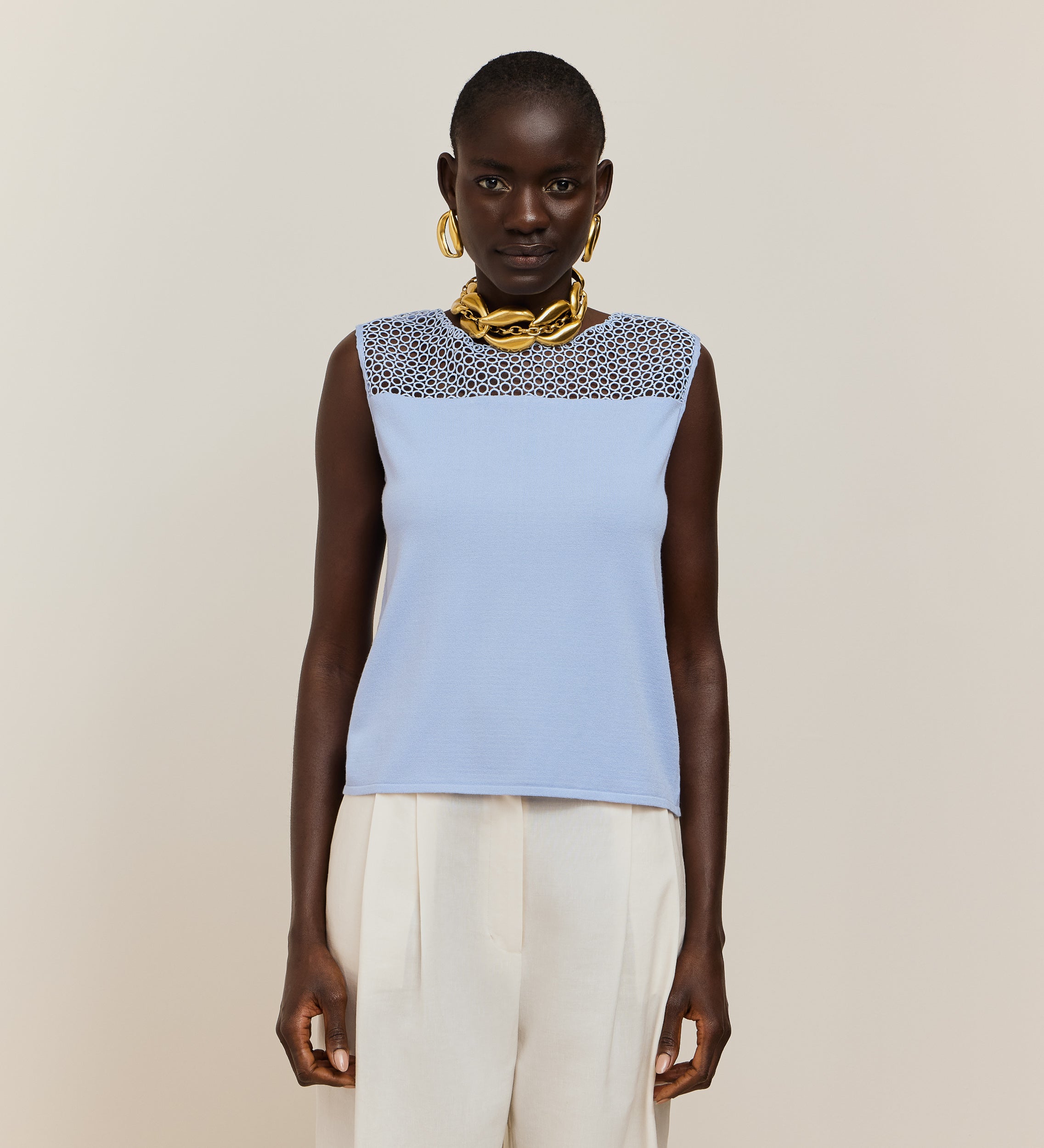 Tricot top with guipure detail